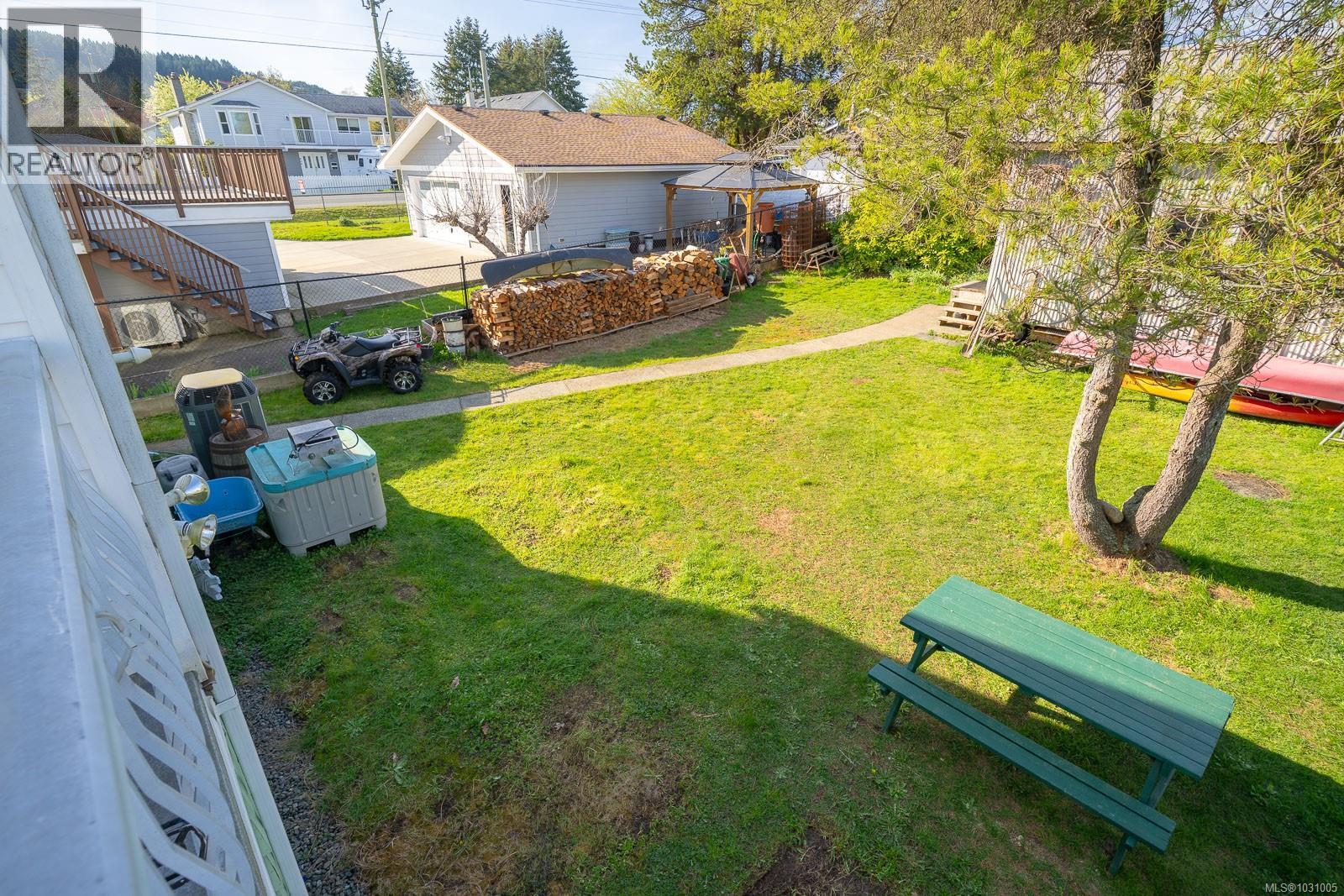 464 Renfrew St - 33