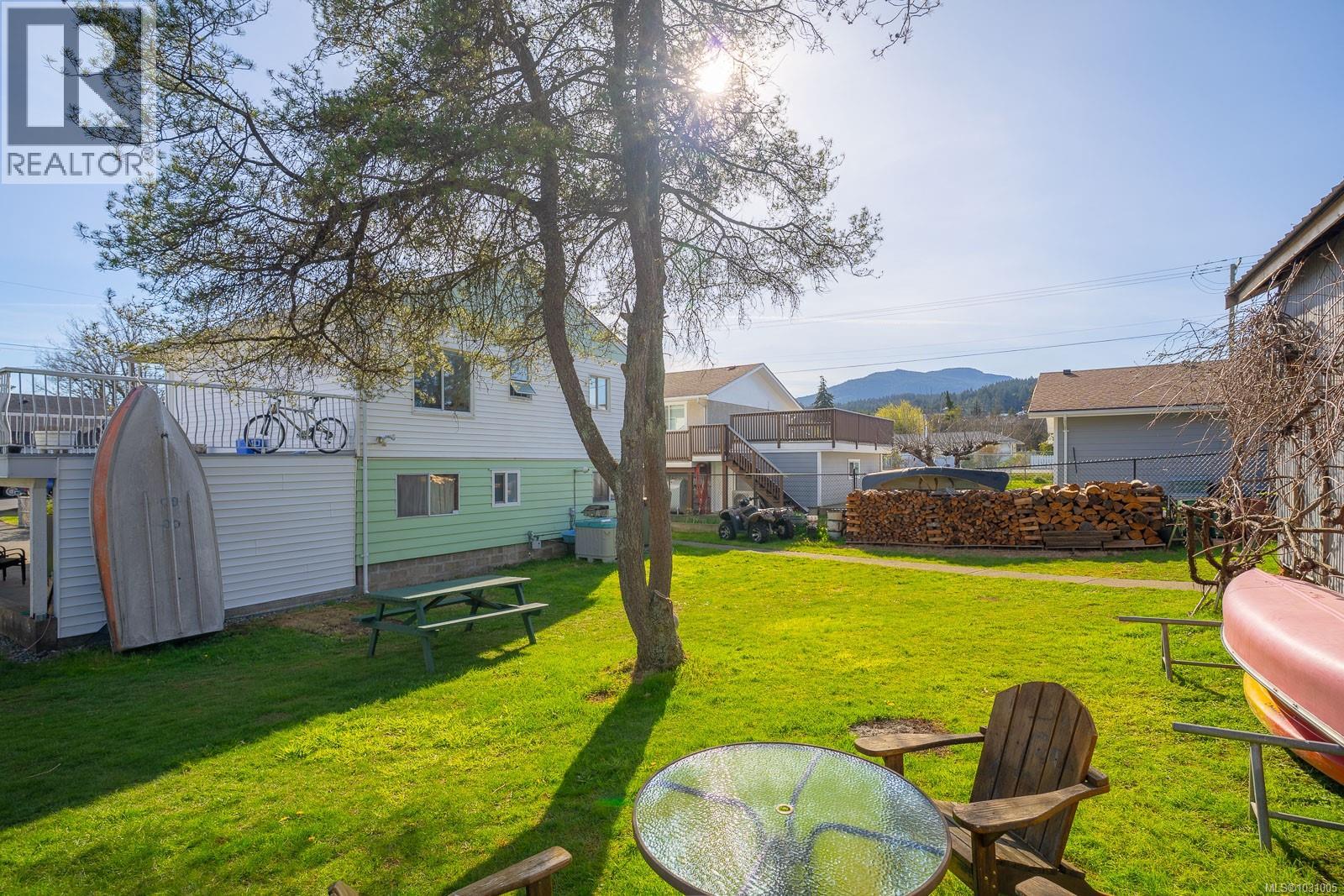 464 Renfrew St - 32