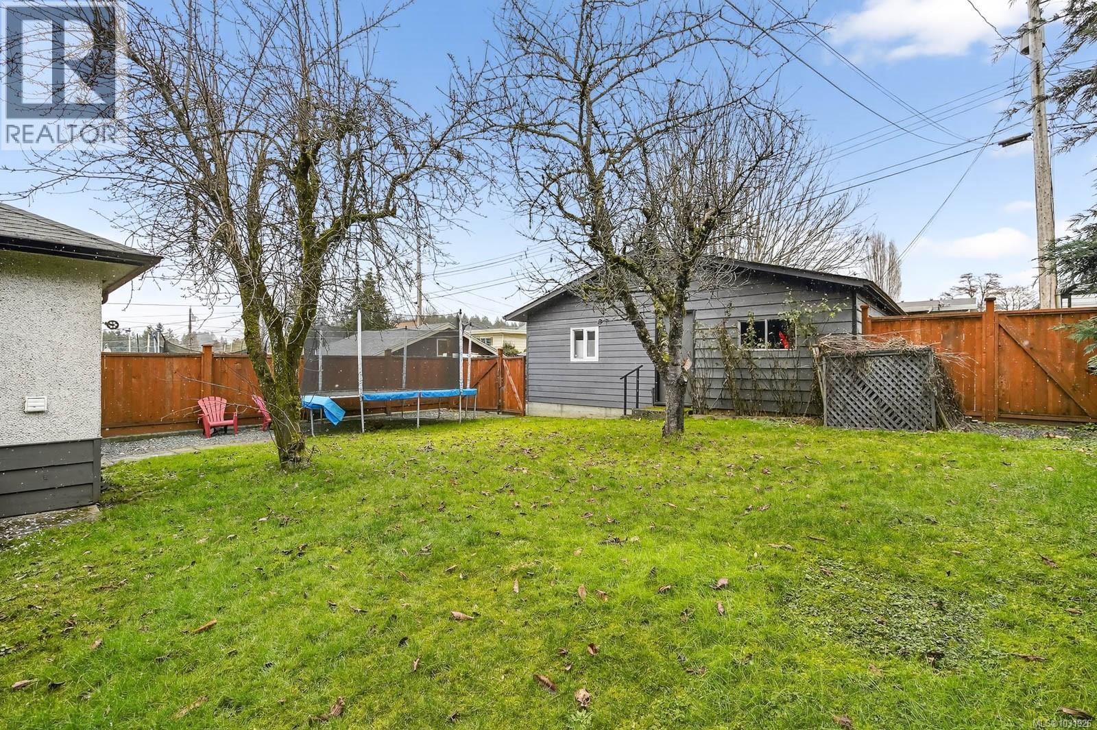 4029 8TH AVE - Image 2