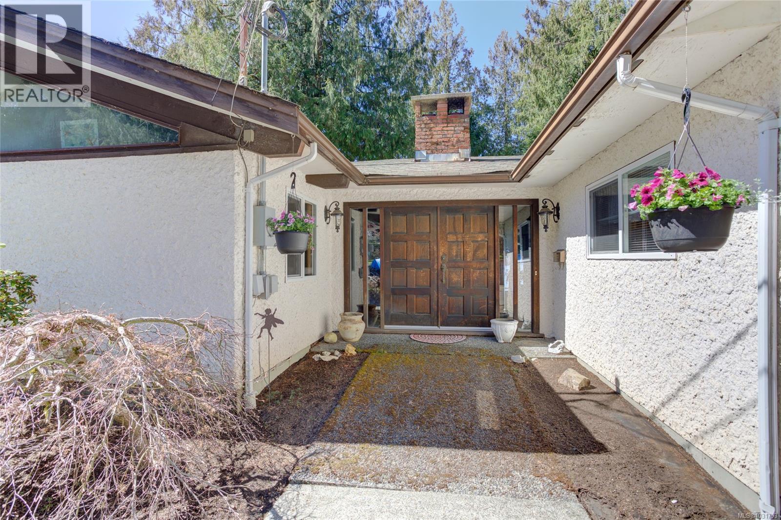7774 Sunset Dr - 10