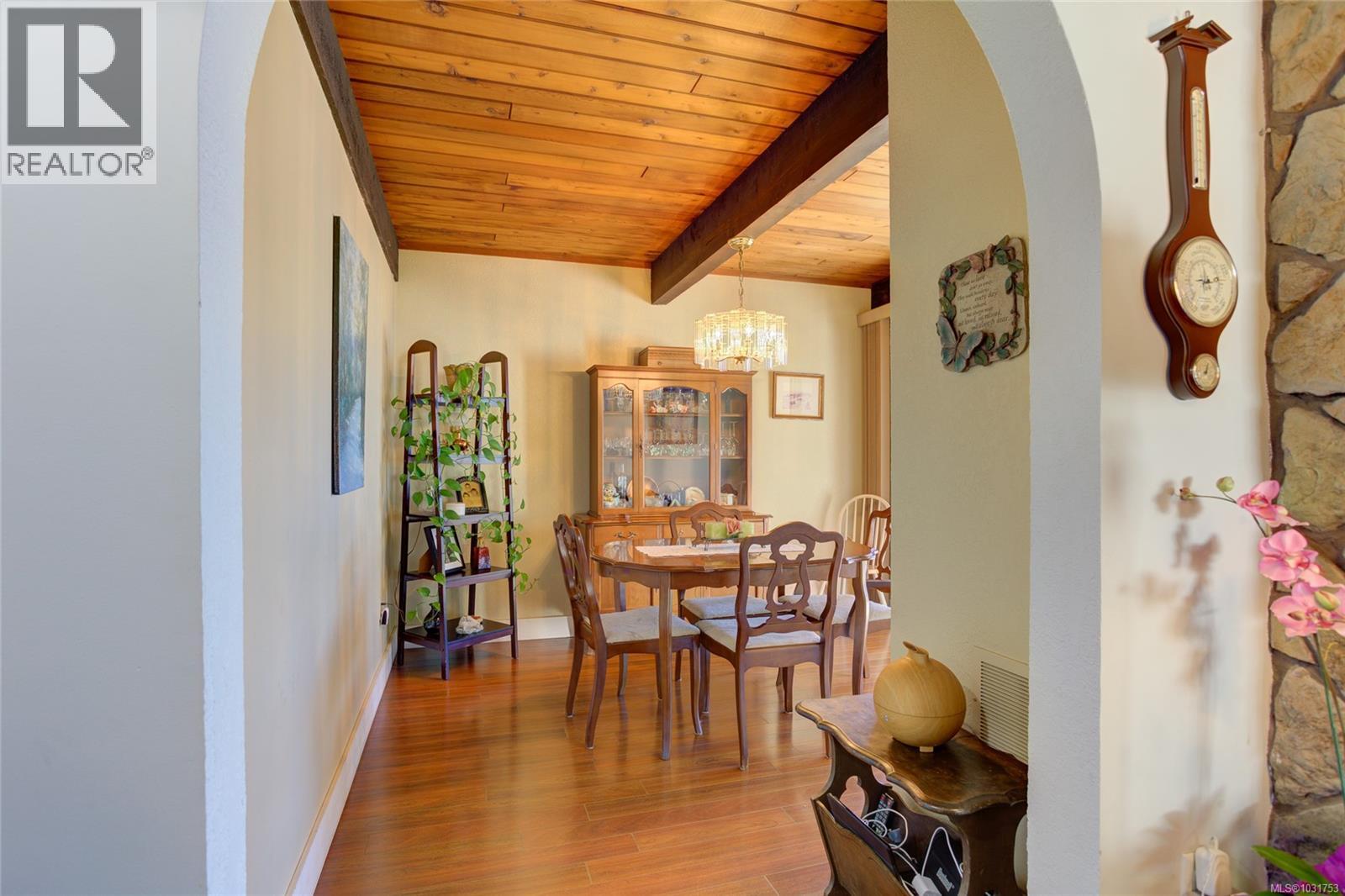 7774 Sunset Dr - 35
