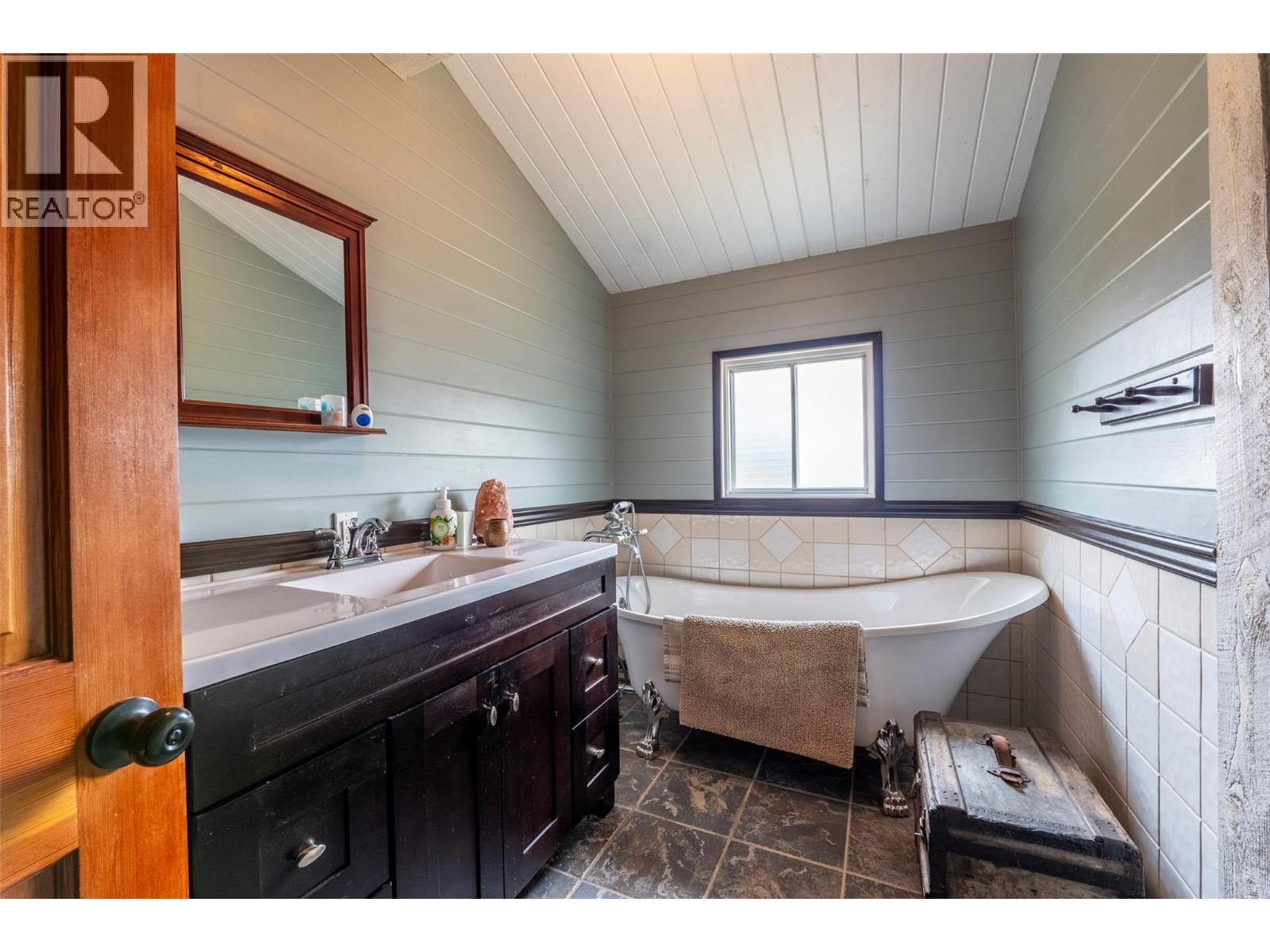 3169 Bainbridge Road - 30