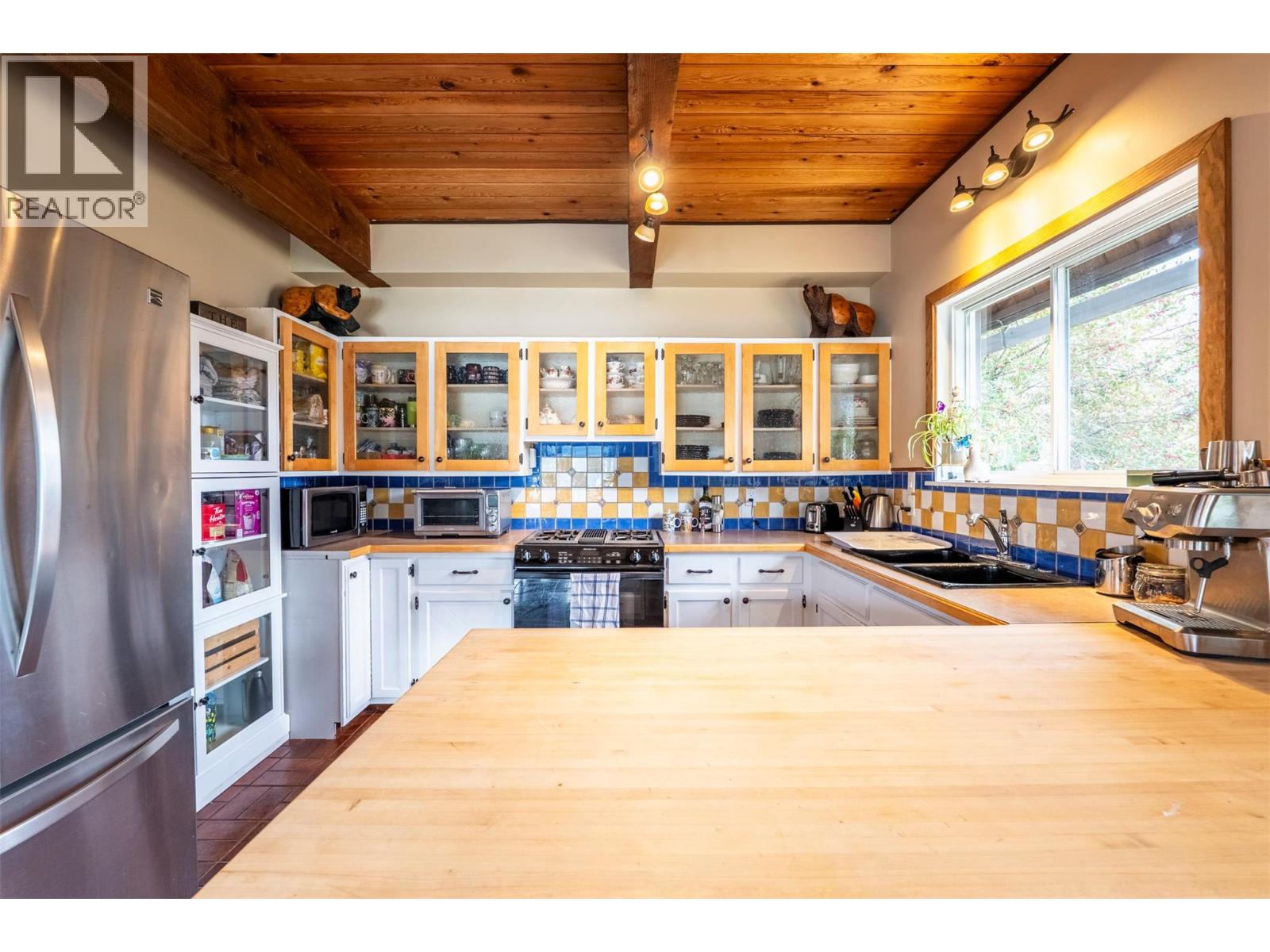 3169 Bainbridge Road - 5
