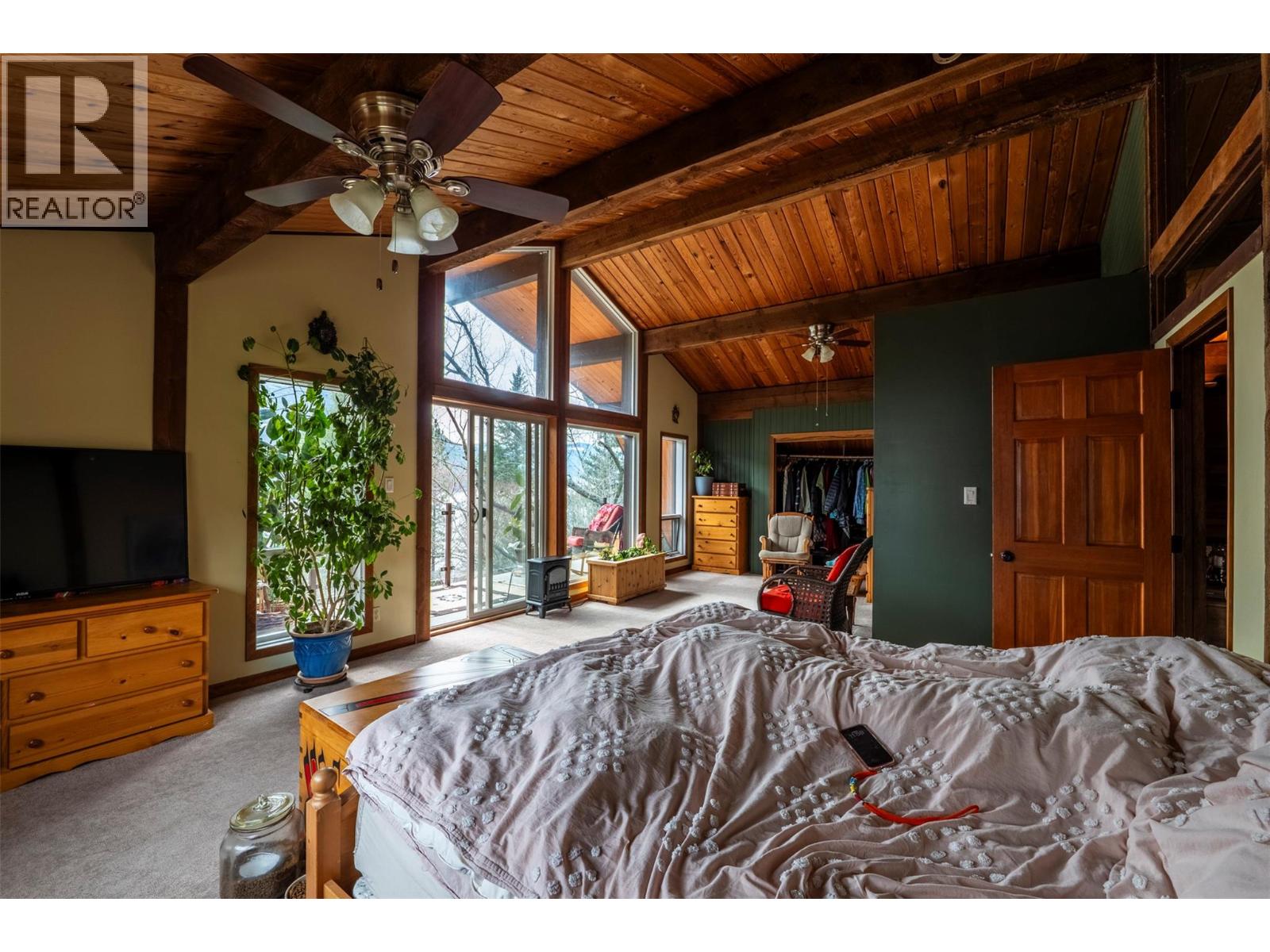 3169 Bainbridge Road - 20