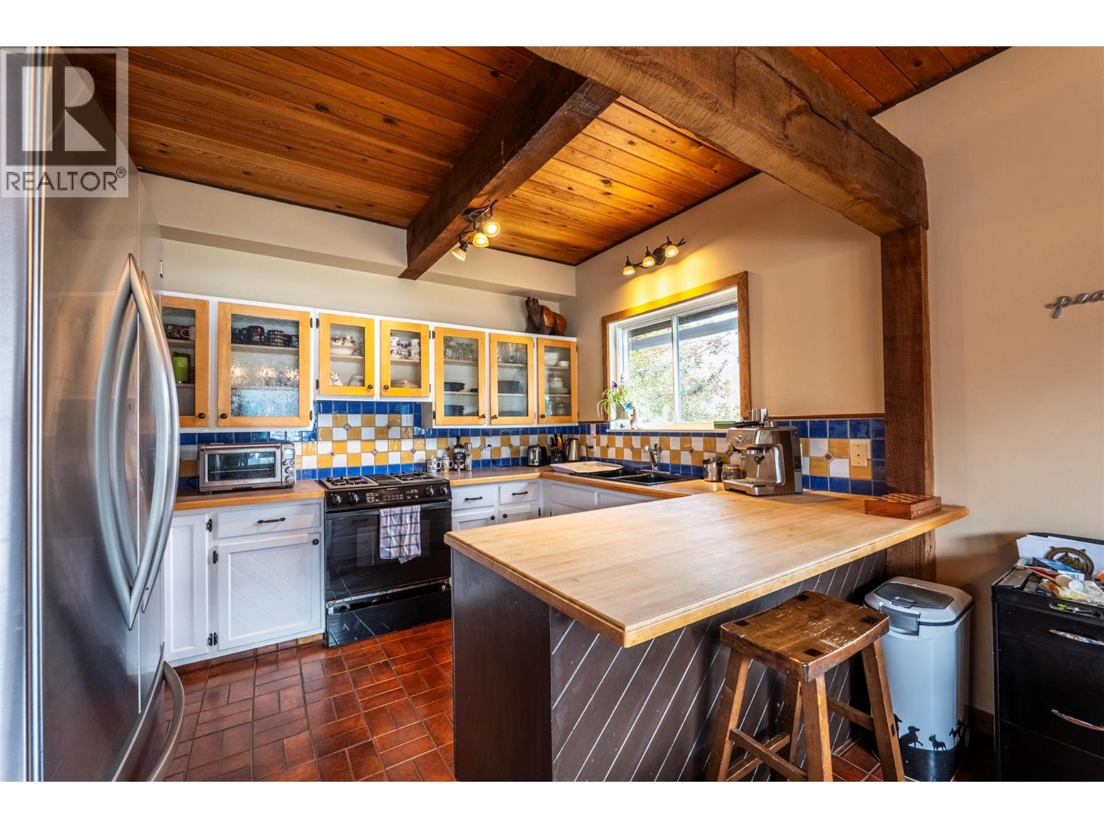 3169 Bainbridge Road - 4
