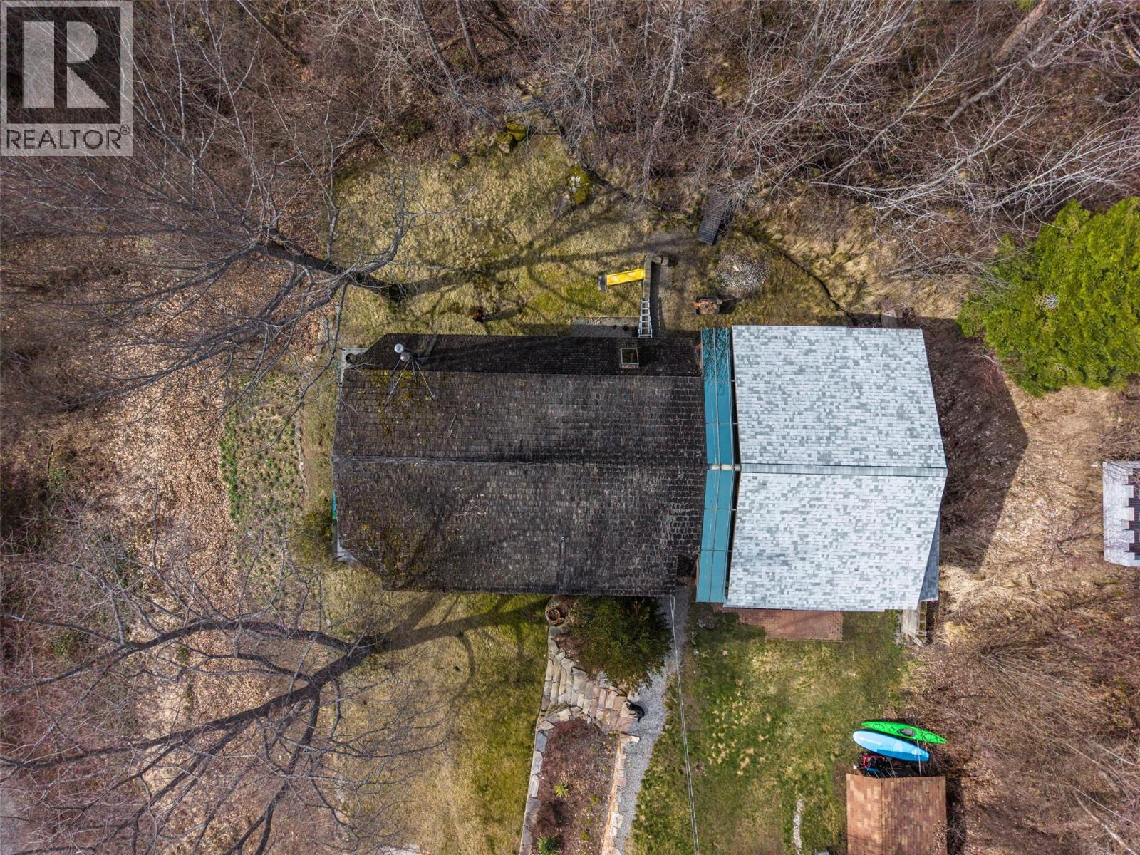 3169 Bainbridge Road - 63