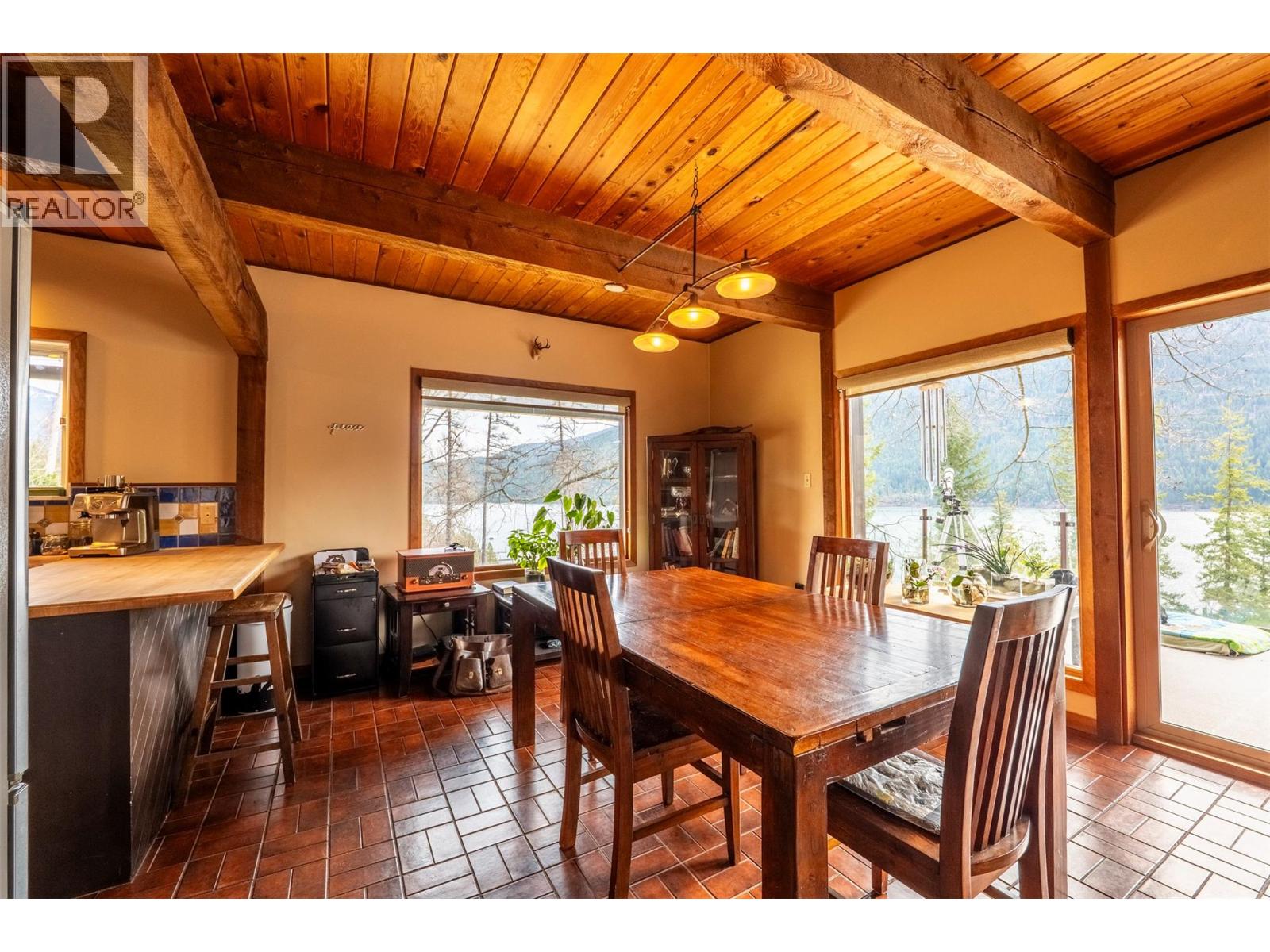 3169 Bainbridge Road - 7