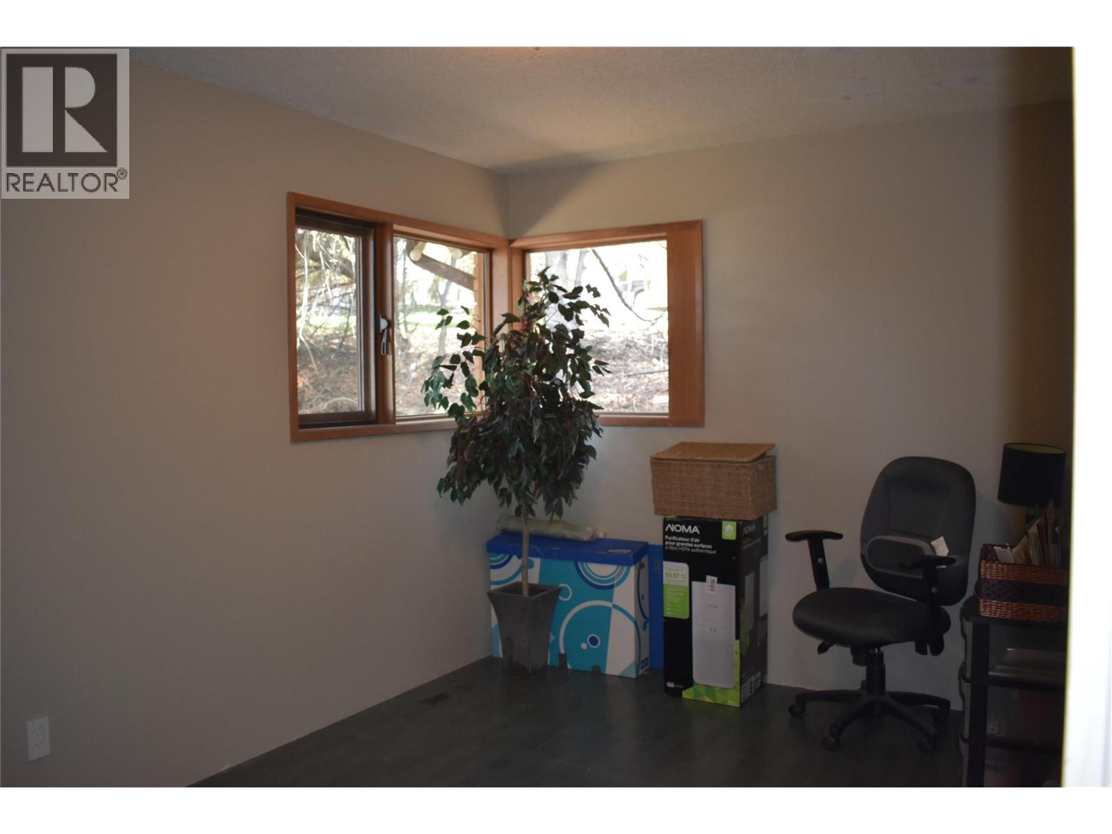 326 Adamson Drive, Penticton