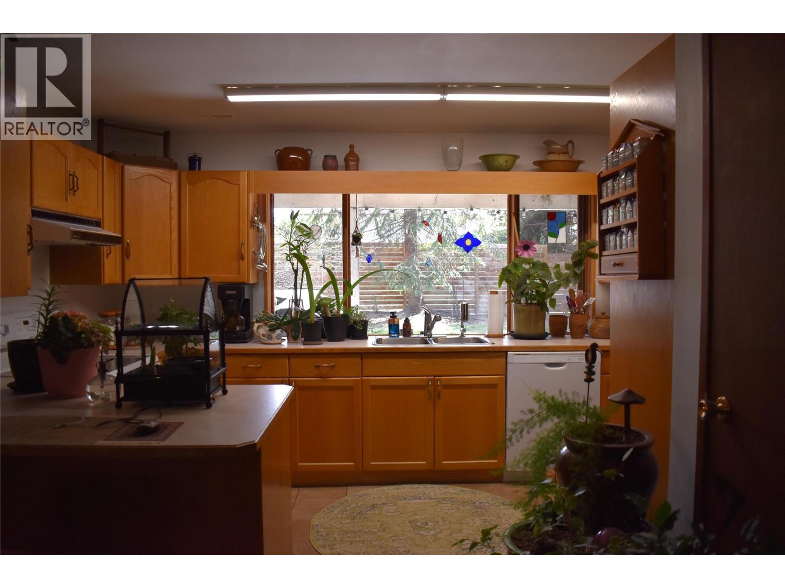 326 Adamson Drive, Penticton