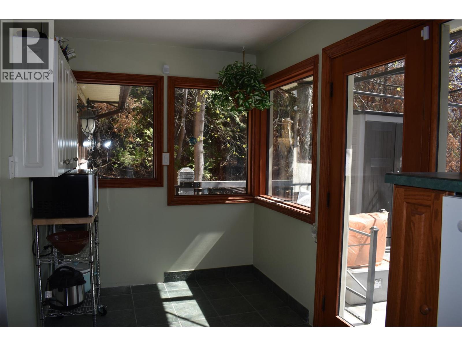 326 Adamson Drive, Penticton