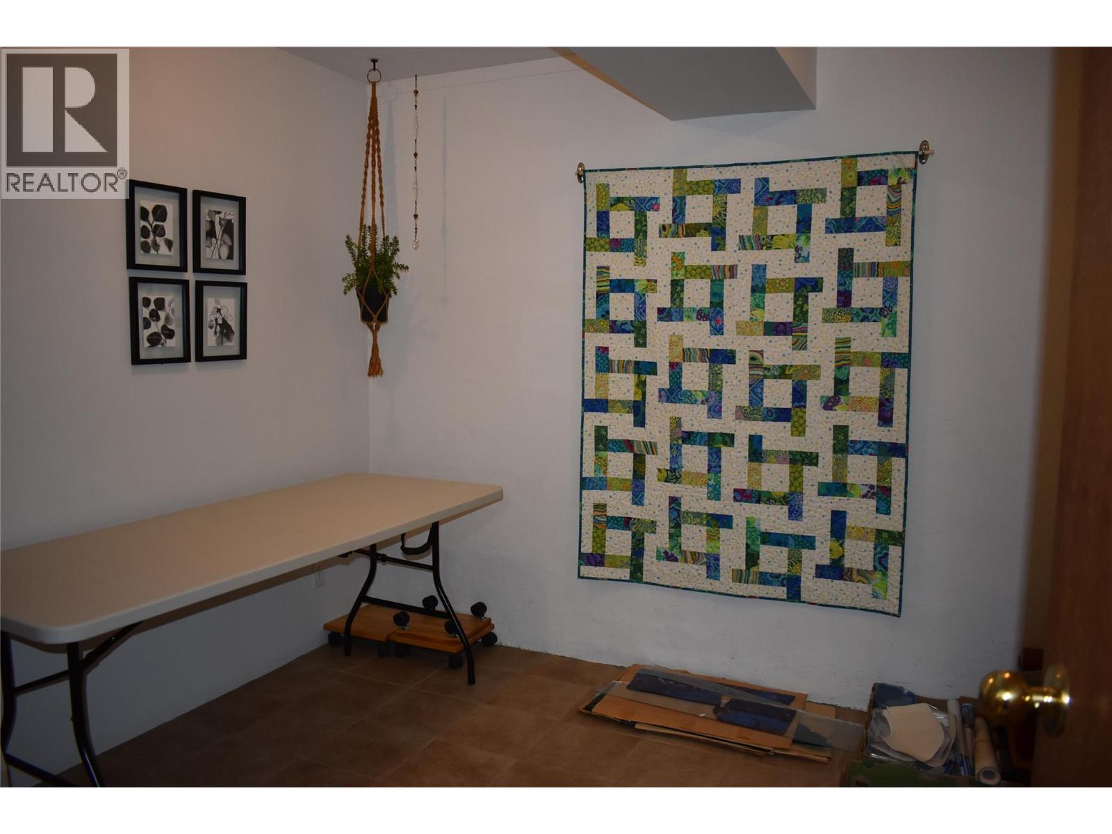 326 Adamson Drive, Penticton