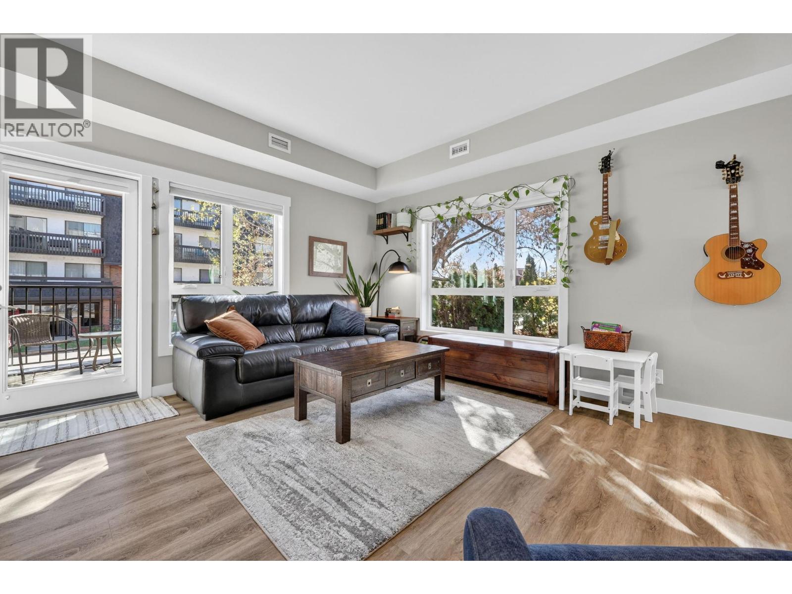 #108 1883 WATER STREET - Image 3