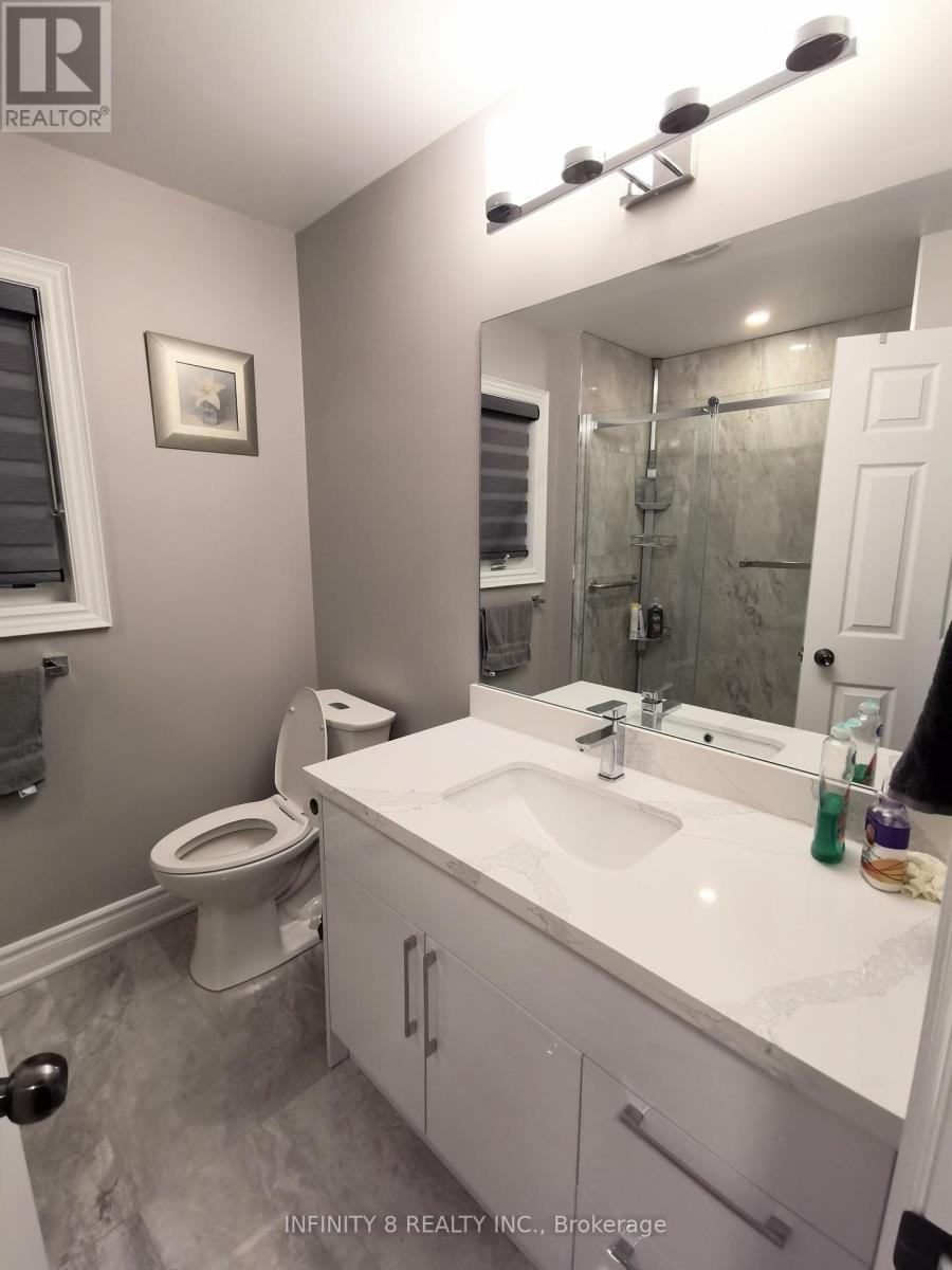 2nd Floor 3pc Bathroom