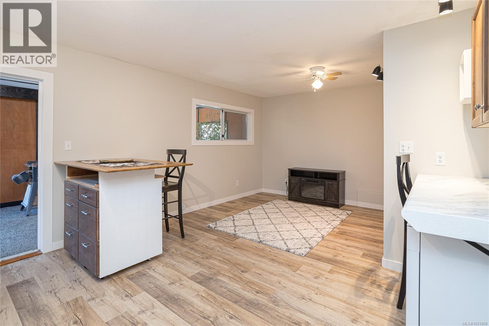 6435 LOGANBERRY PL - 28