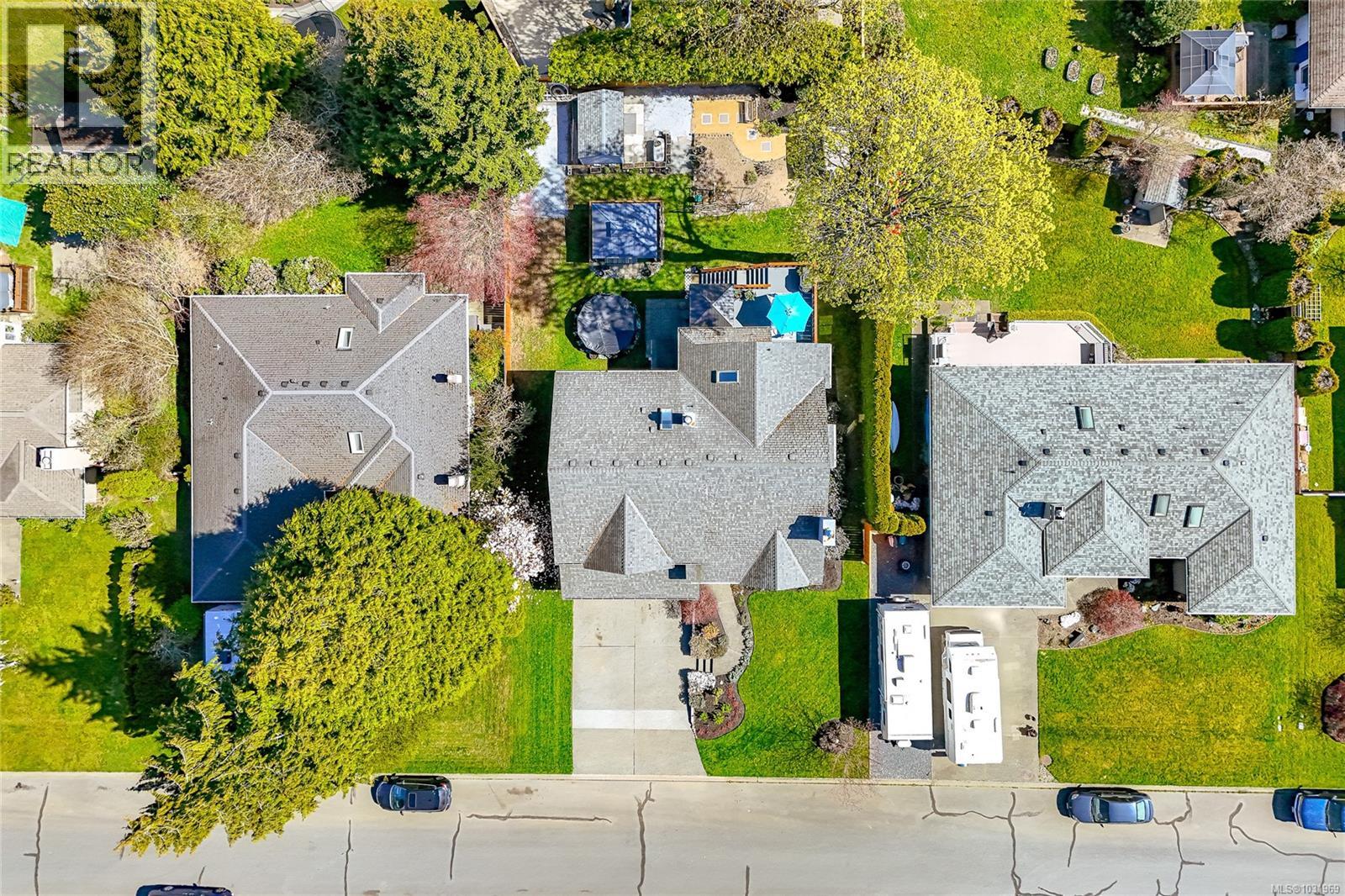 6435 LOGANBERRY PL - 46