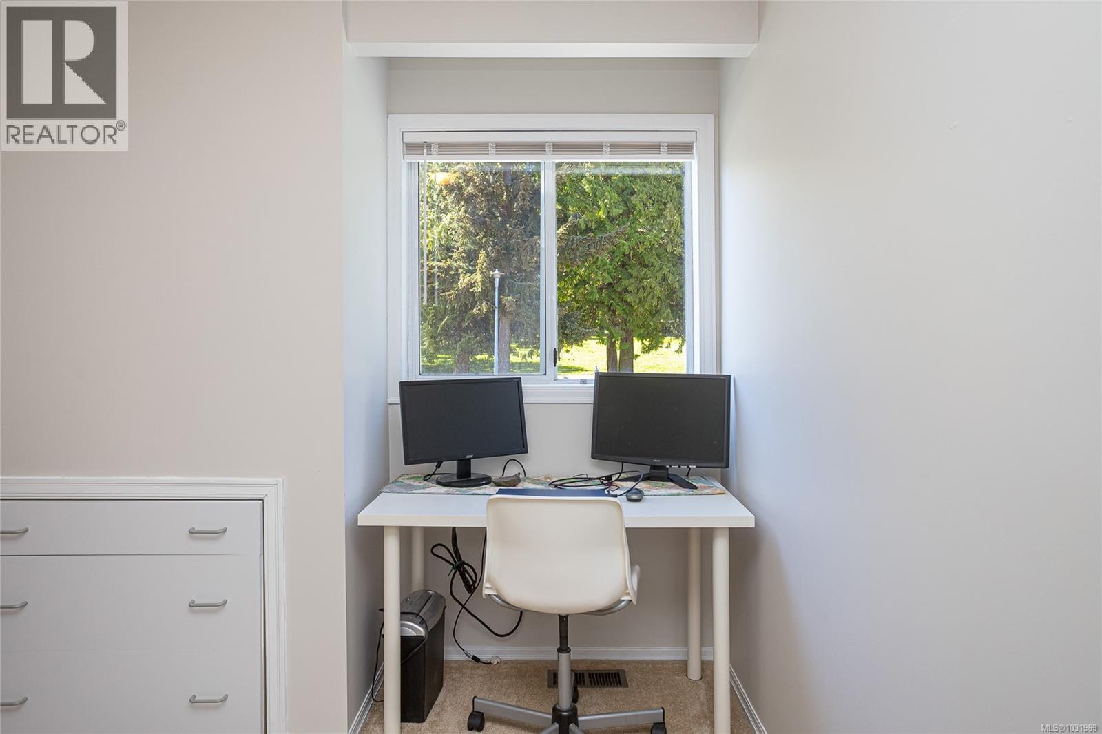 6435 LOGANBERRY PL - 22