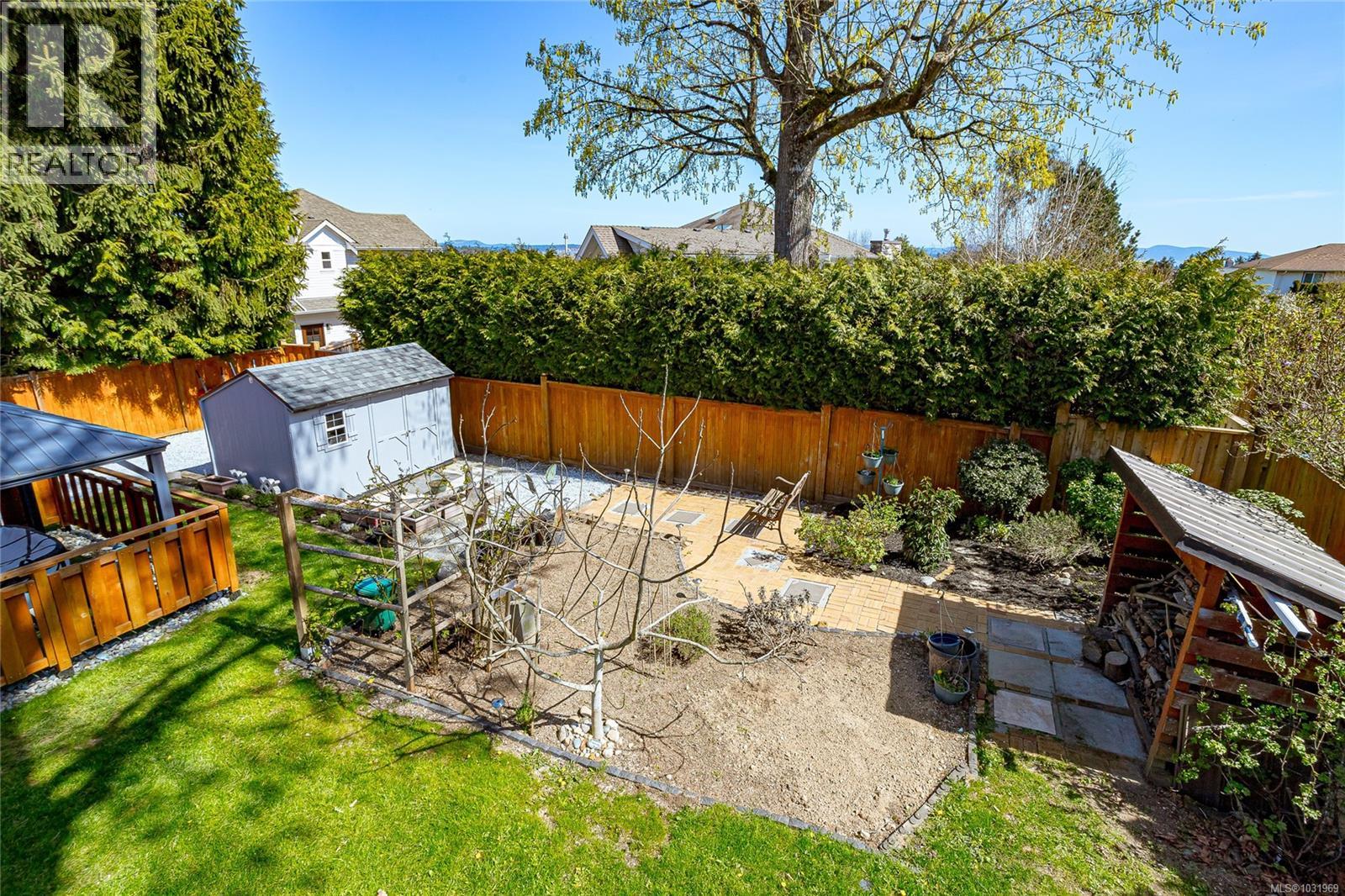 6435 Loganberry Pl - 37