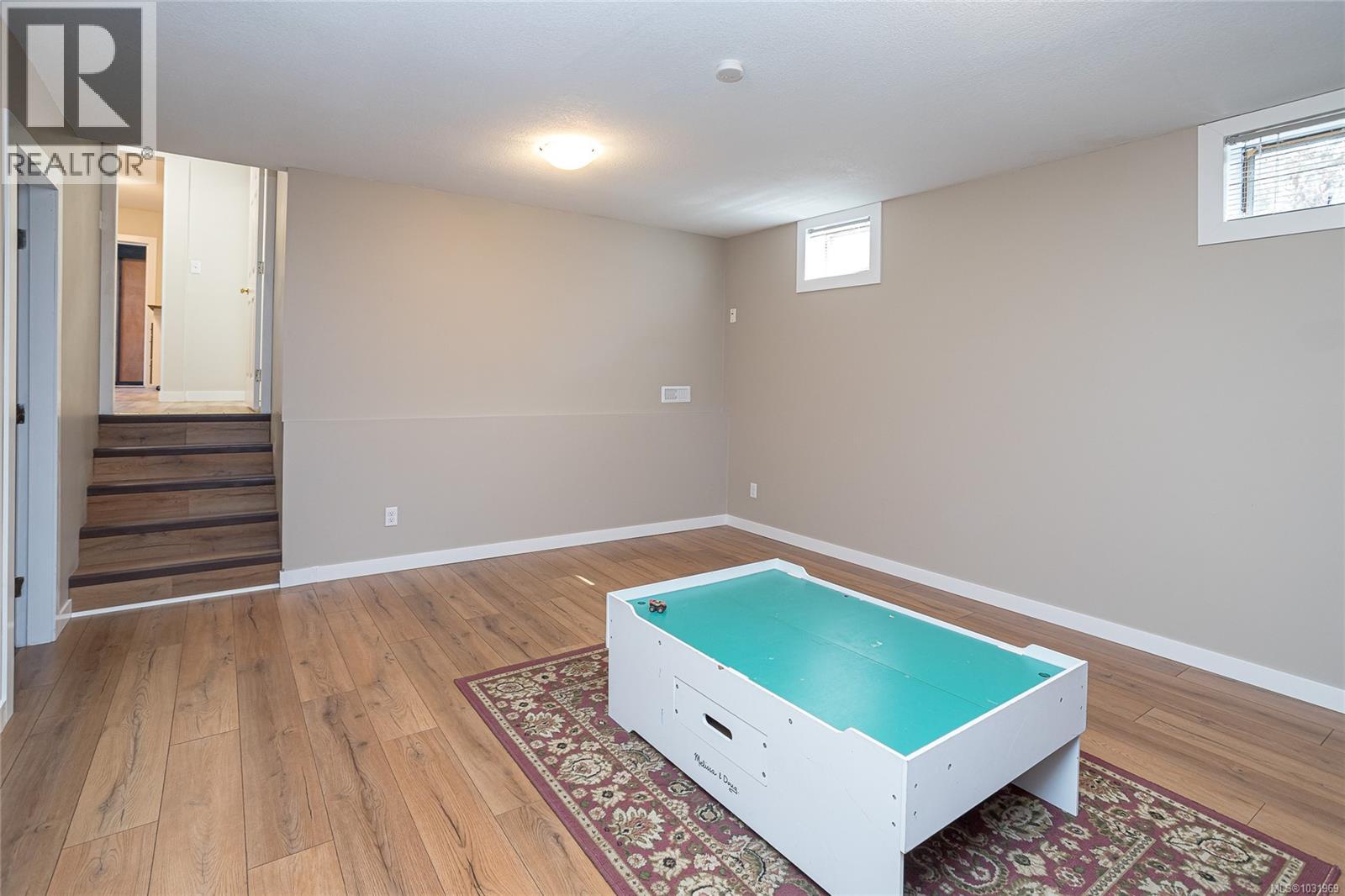 6435 LOGANBERRY PL - 31