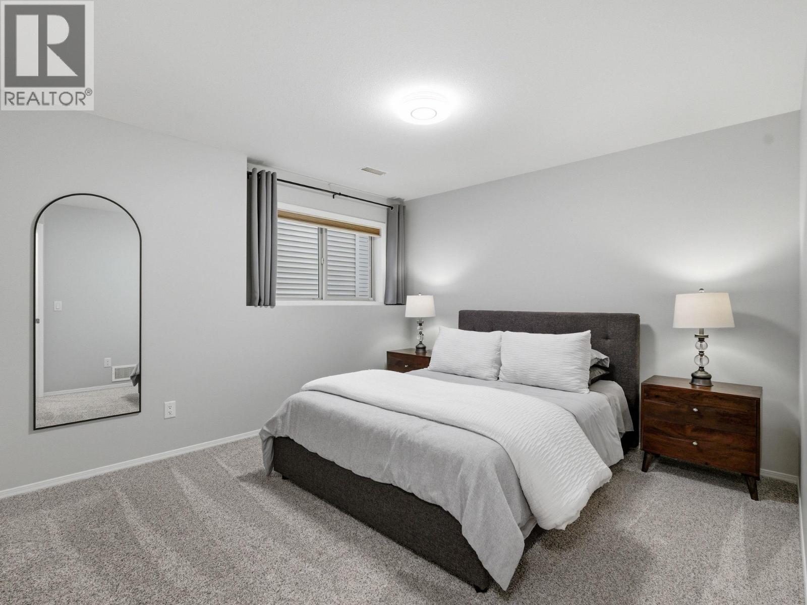 #8 2100 BOUCHERIE ROAD - 19