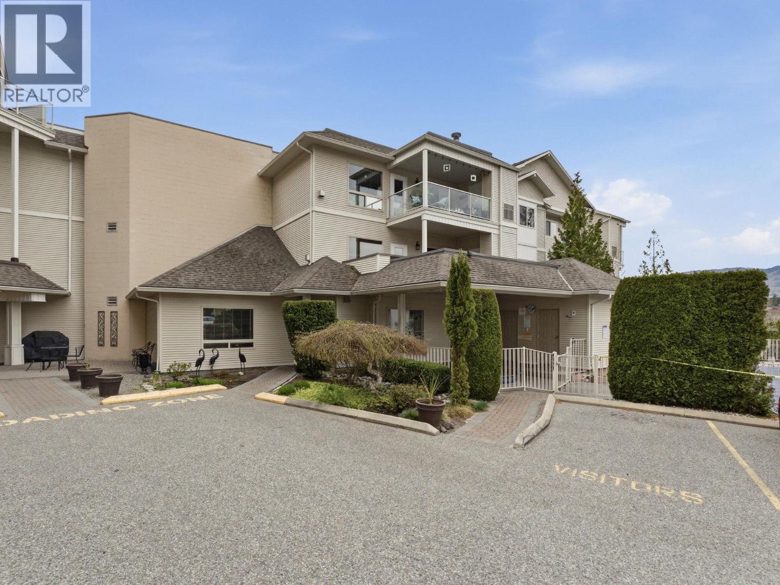 #8 2100 Boucherie Road - 27