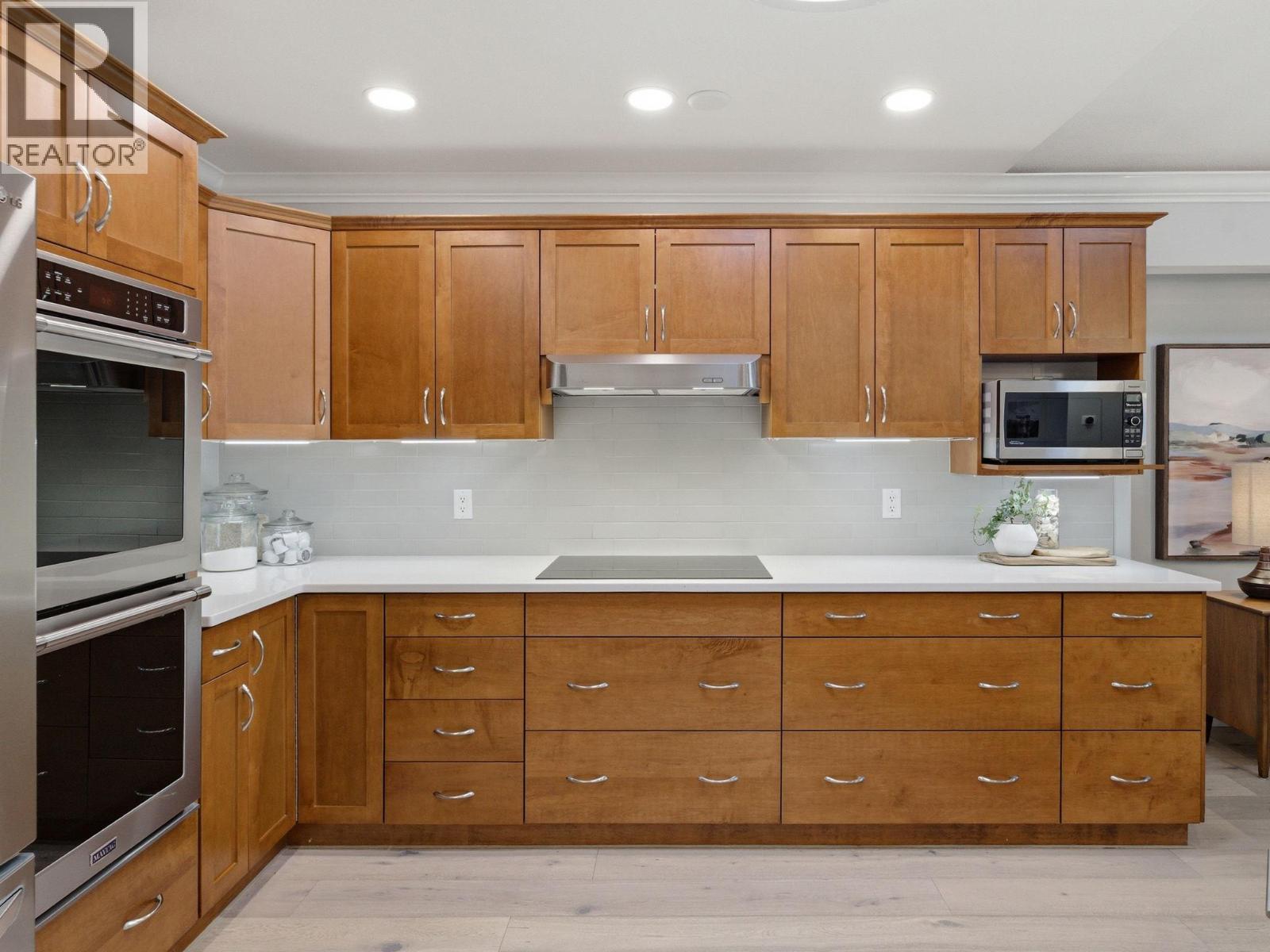 #8 2100 BOUCHERIE ROAD - 3