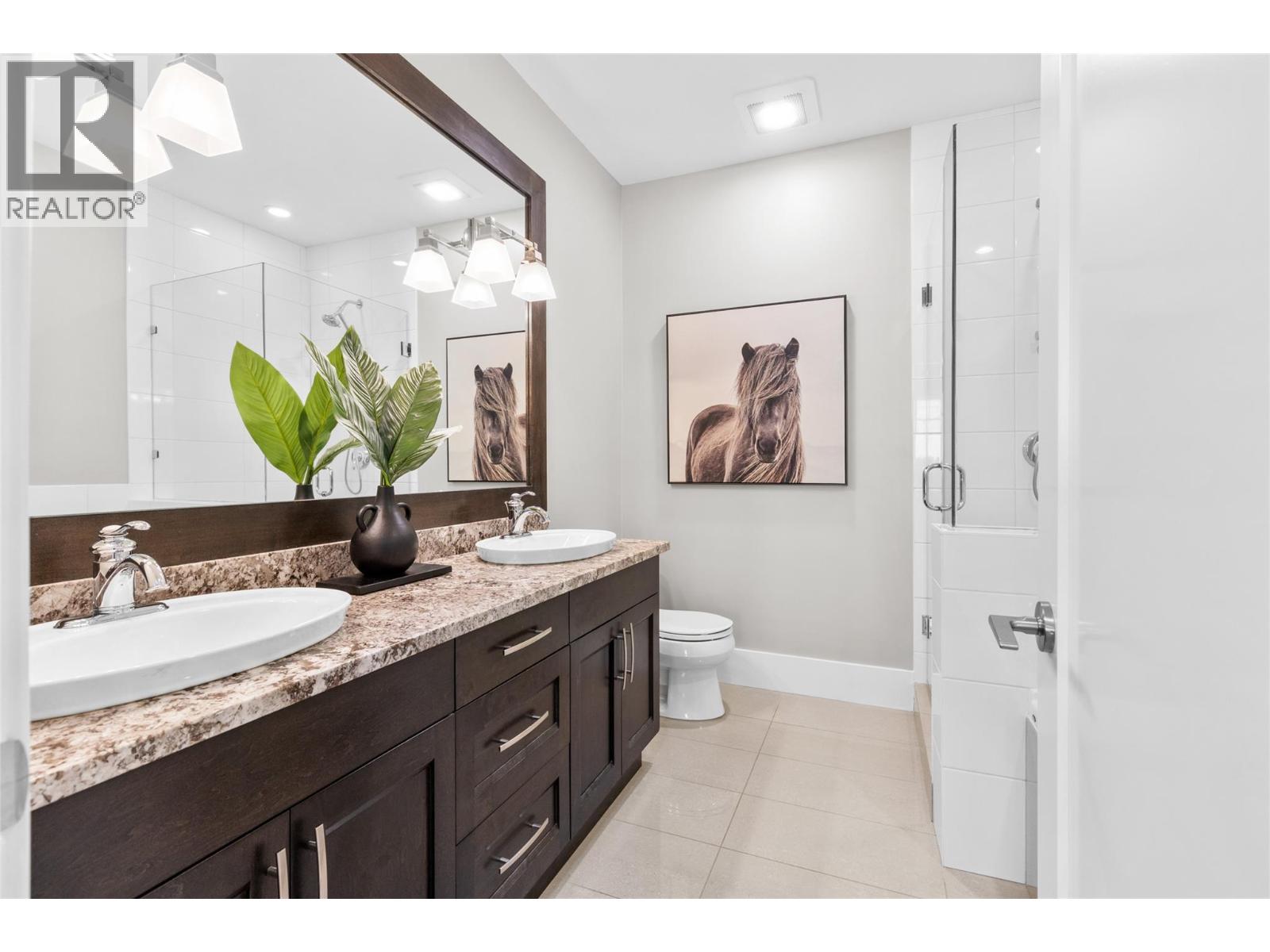 4000 Redstone Crescent Unit# 221, Peachland