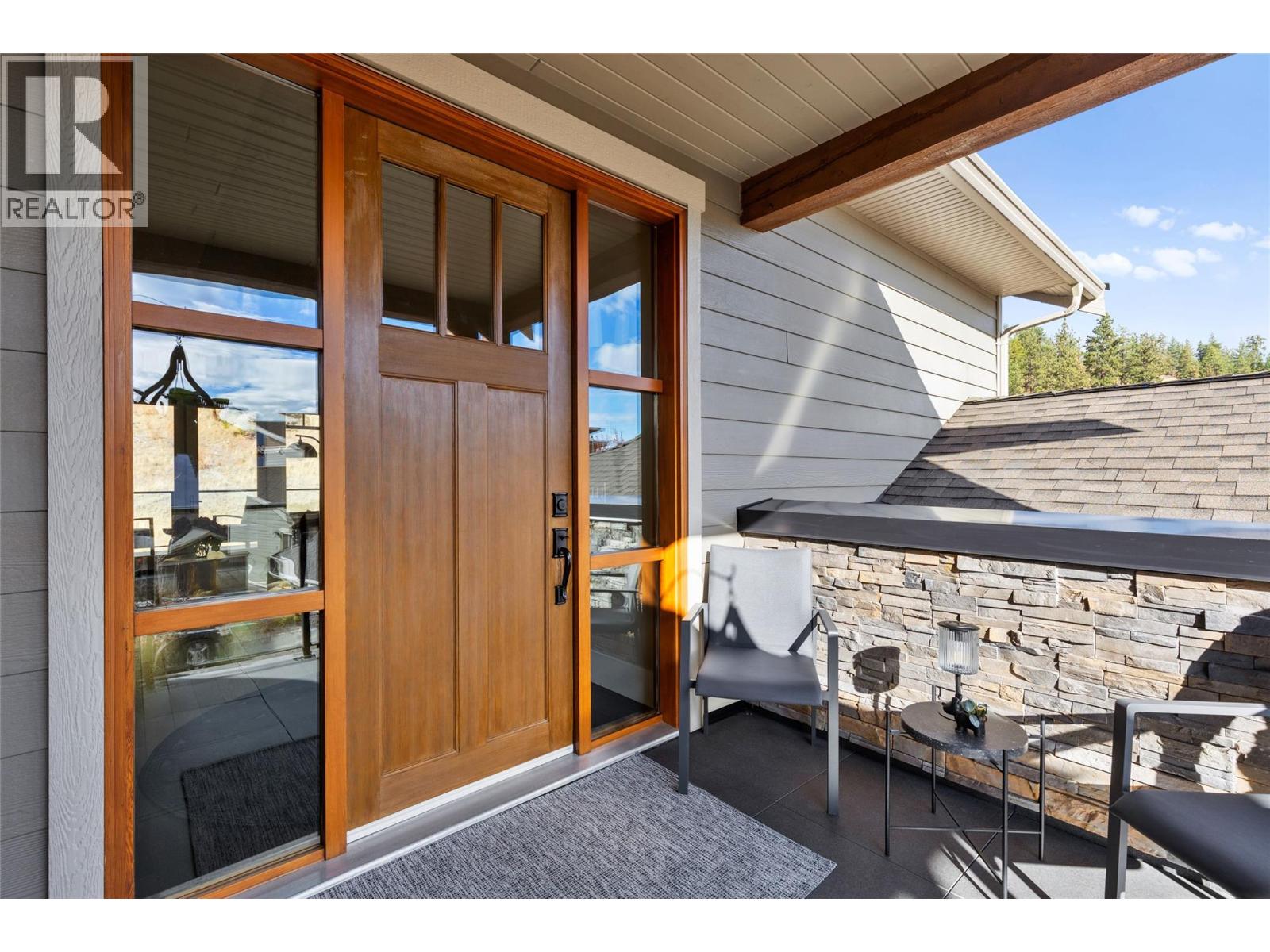 4000 Redstone Crescent Unit# 221, Peachland