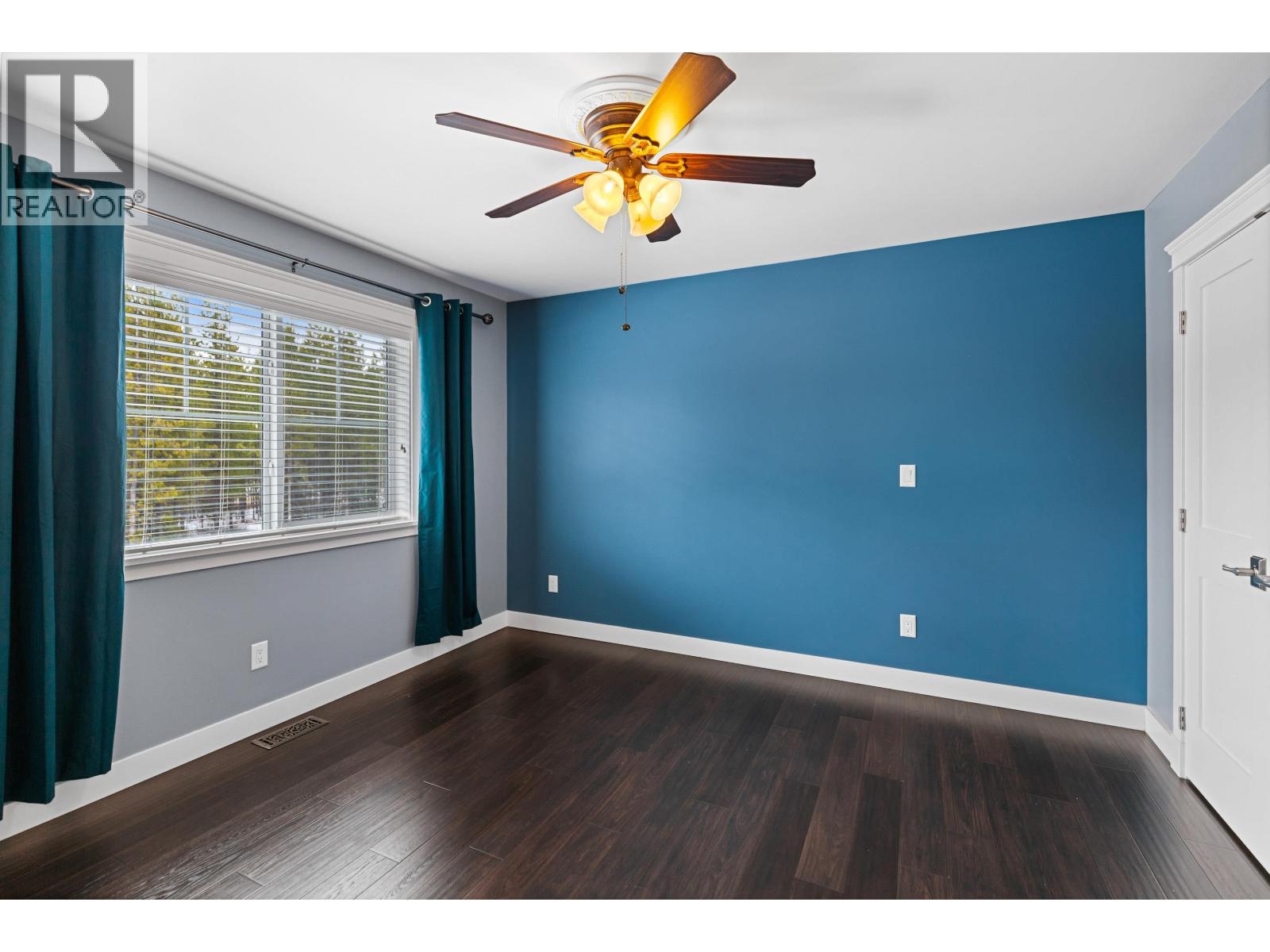 10888 LOLLAND CRESCENT - 20