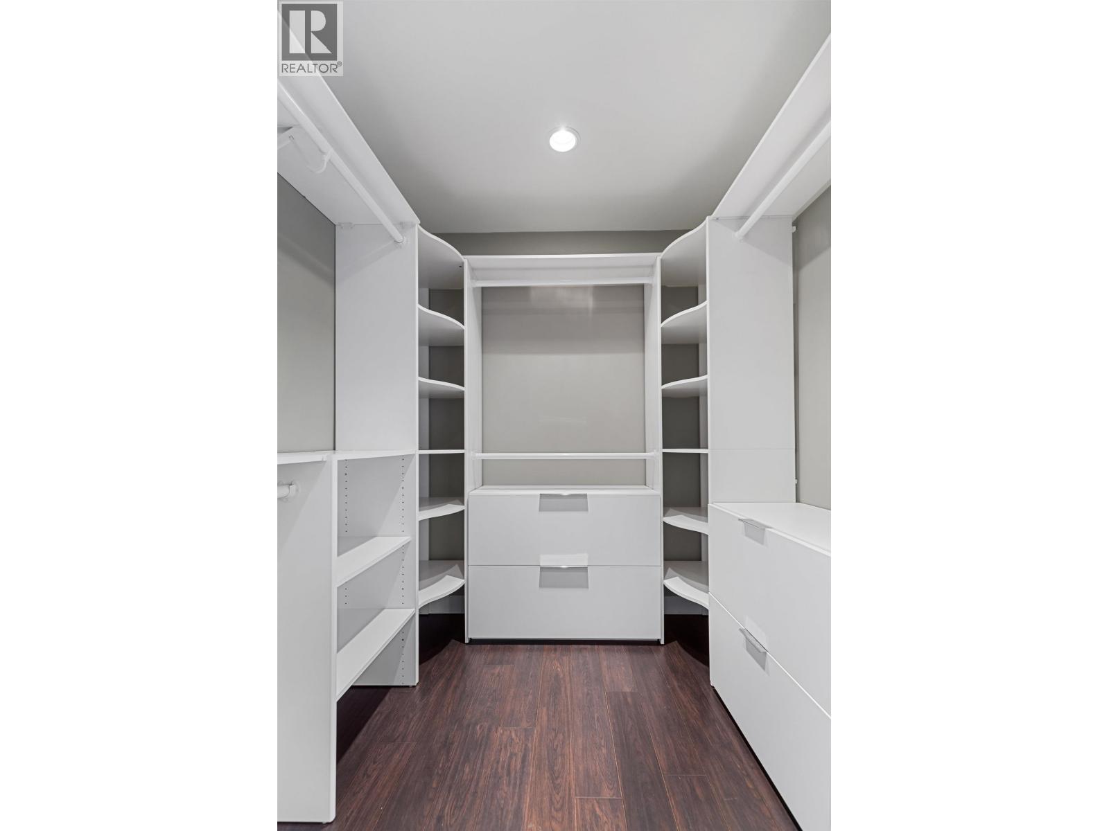 10888 LOLLAND CRESCENT - 19