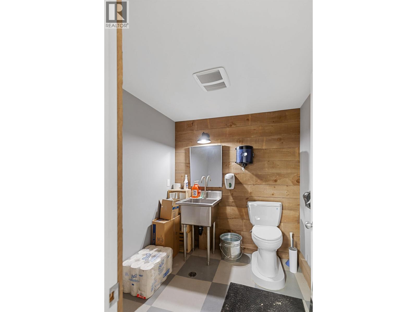 10888 LOLLAND CRESCENT - 32