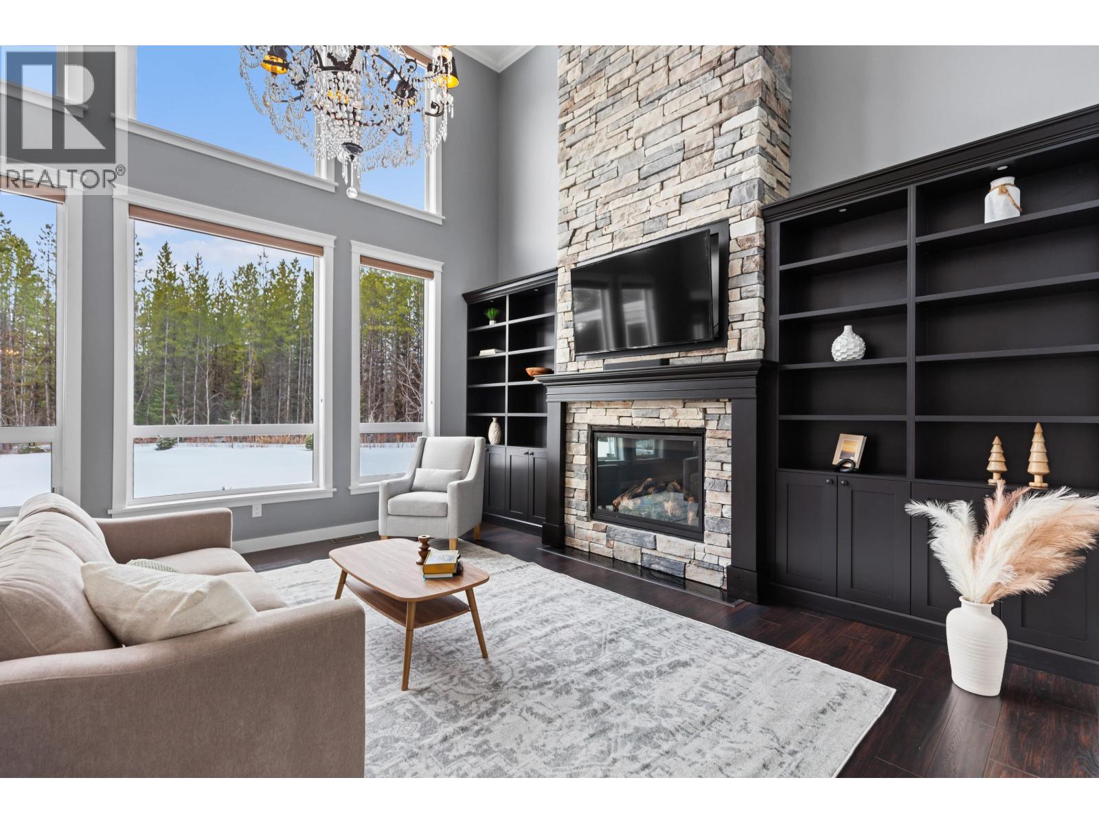 10888 LOLLAND CRESCENT - 12