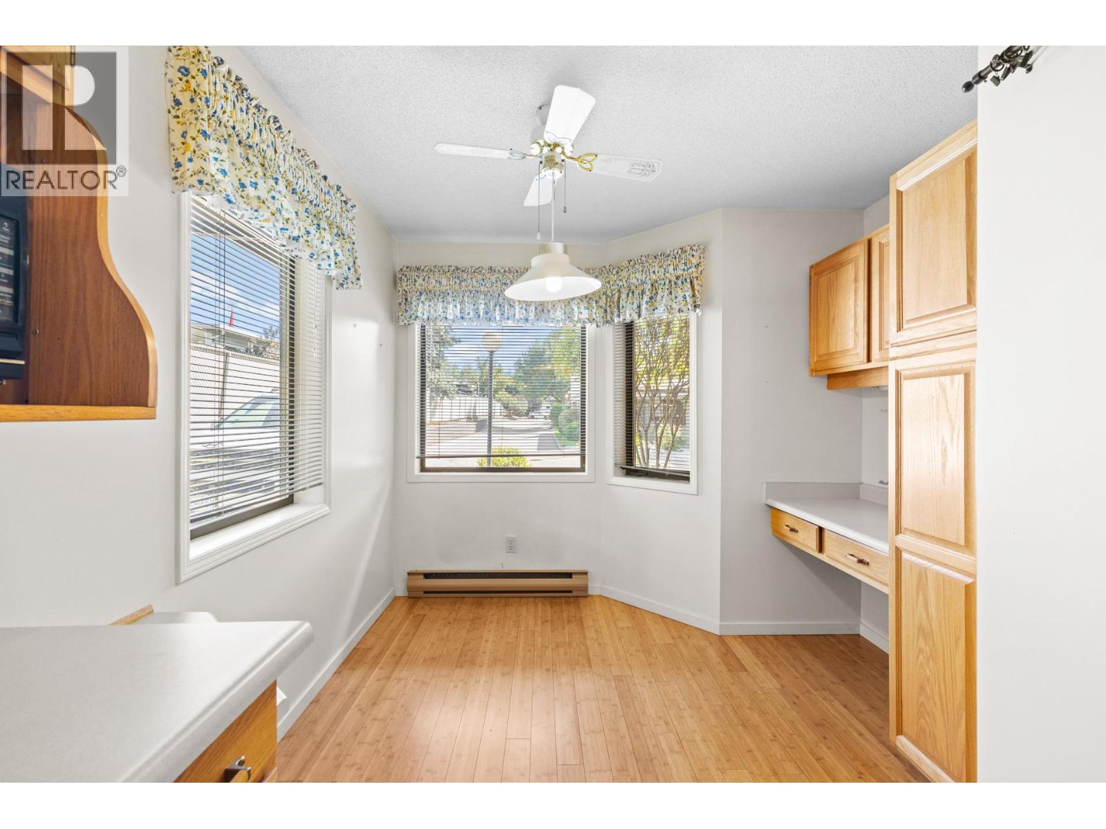 #129 1765 LECKIE ROAD - 11