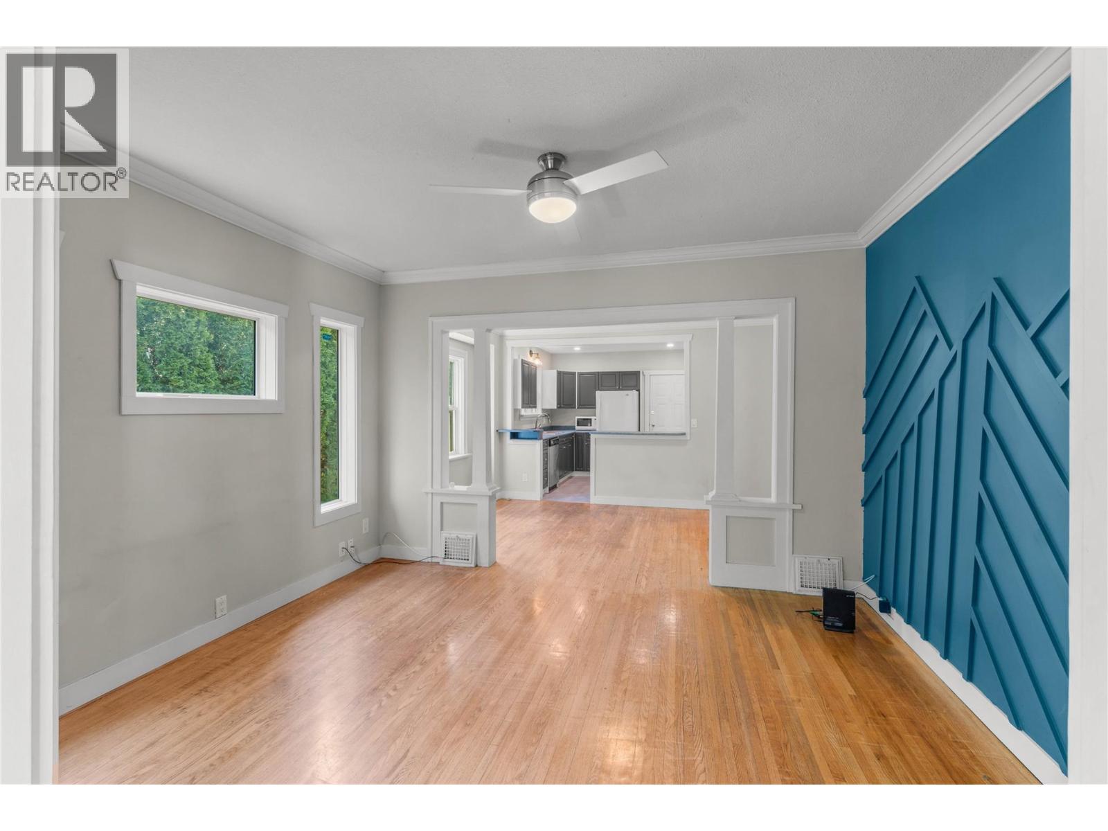 795 NICOLA STREET - 10