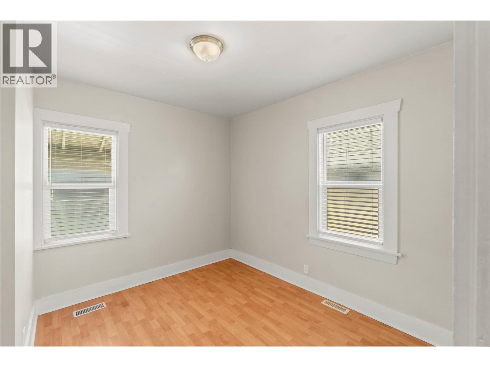 795 NICOLA STREET - 26