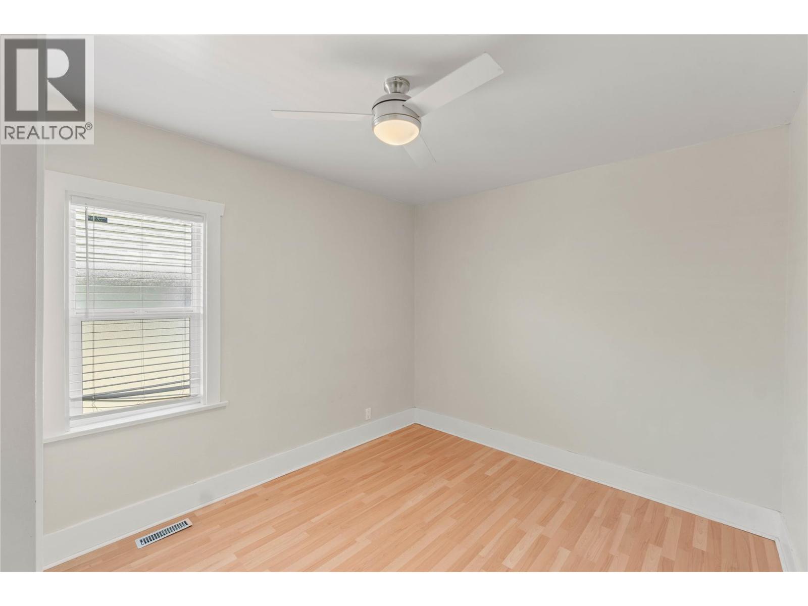 795 NICOLA STREET - 27