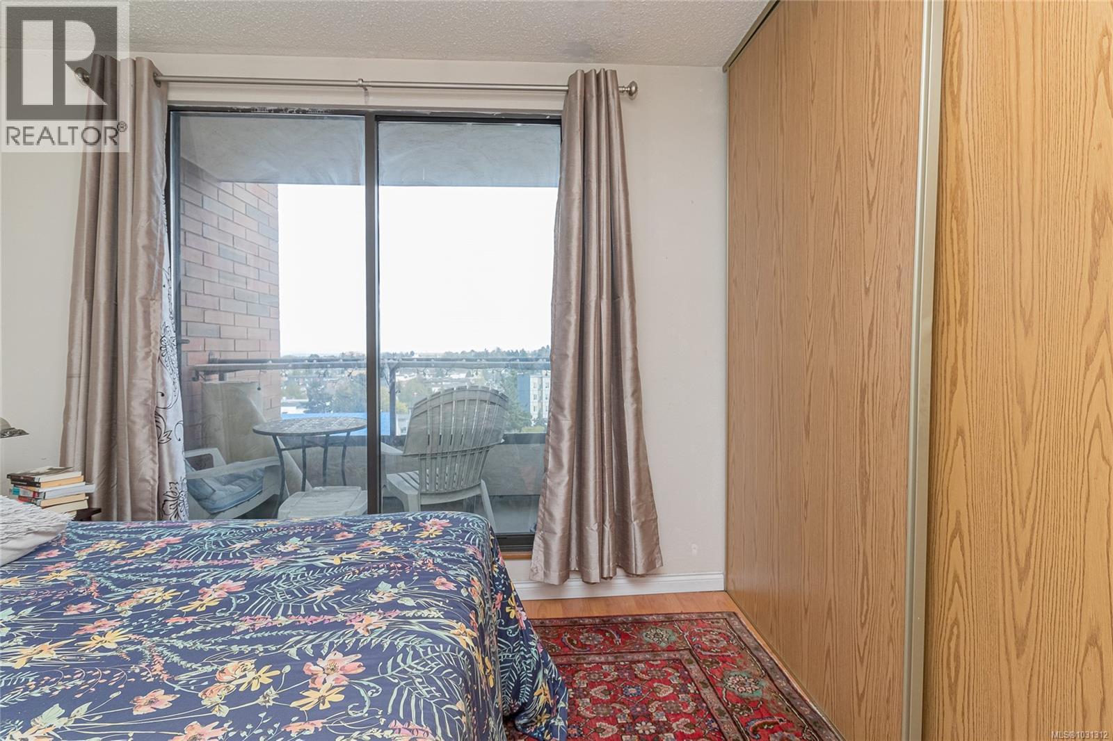 #1109 1630 QUADRA ST - 14