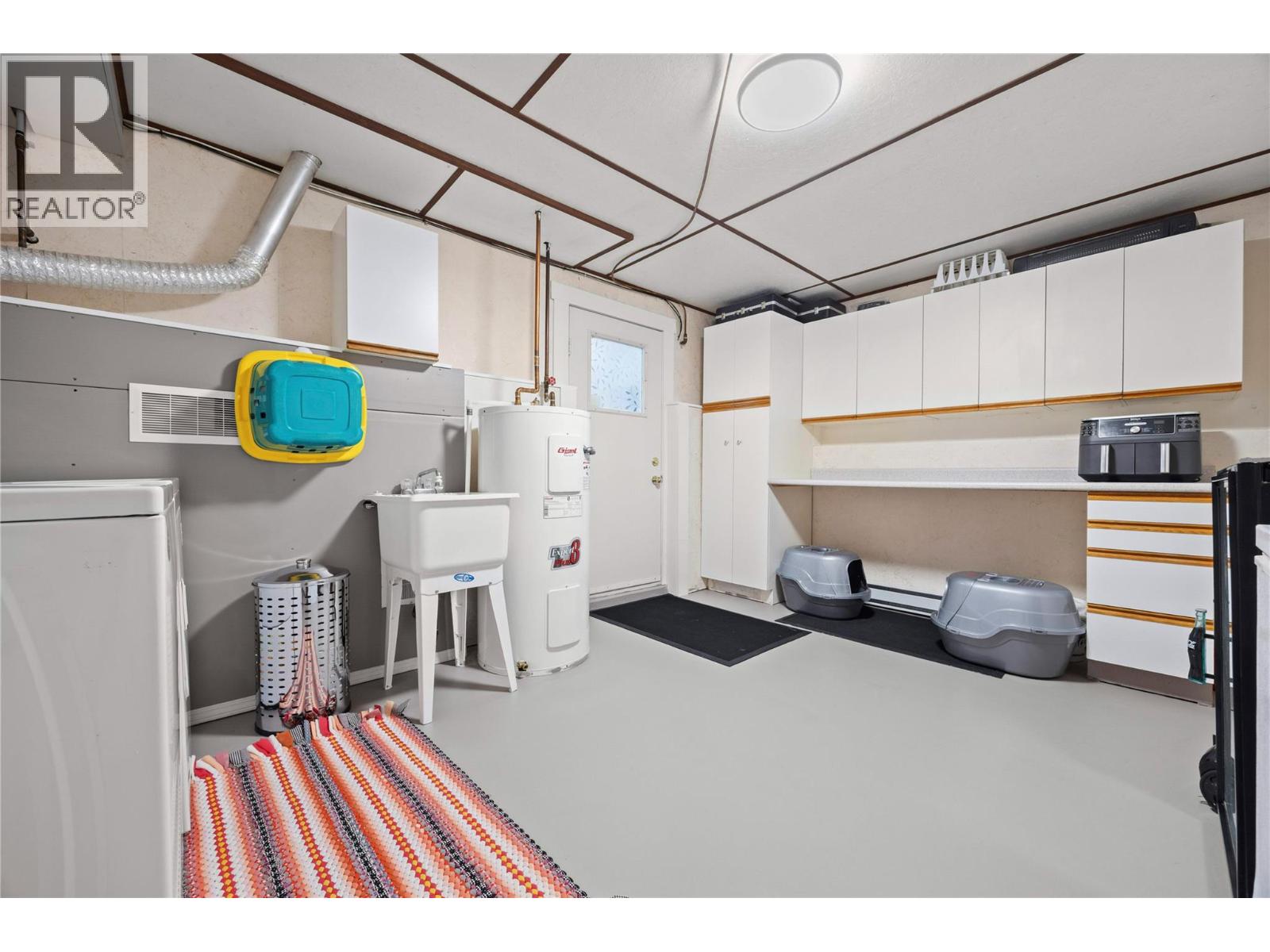 5882 Victoria Street, Peachland