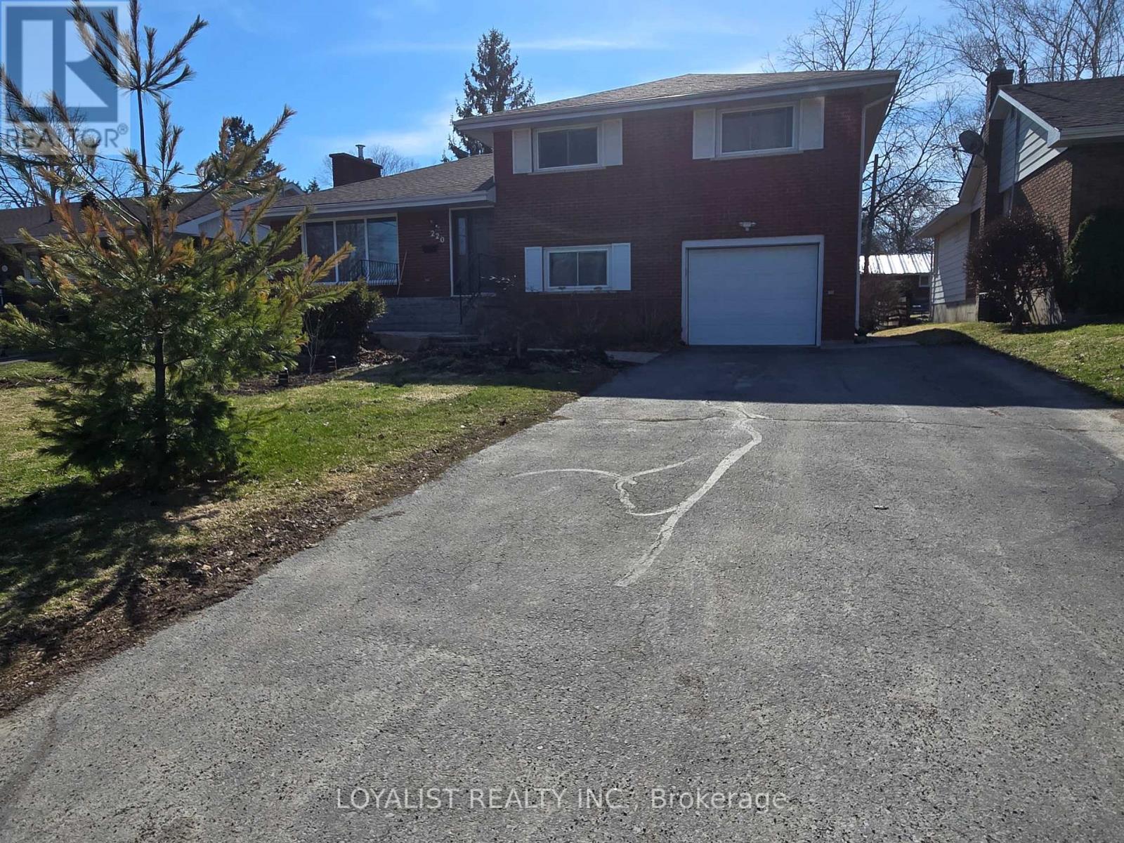220 PARROTT DRIVE - 14