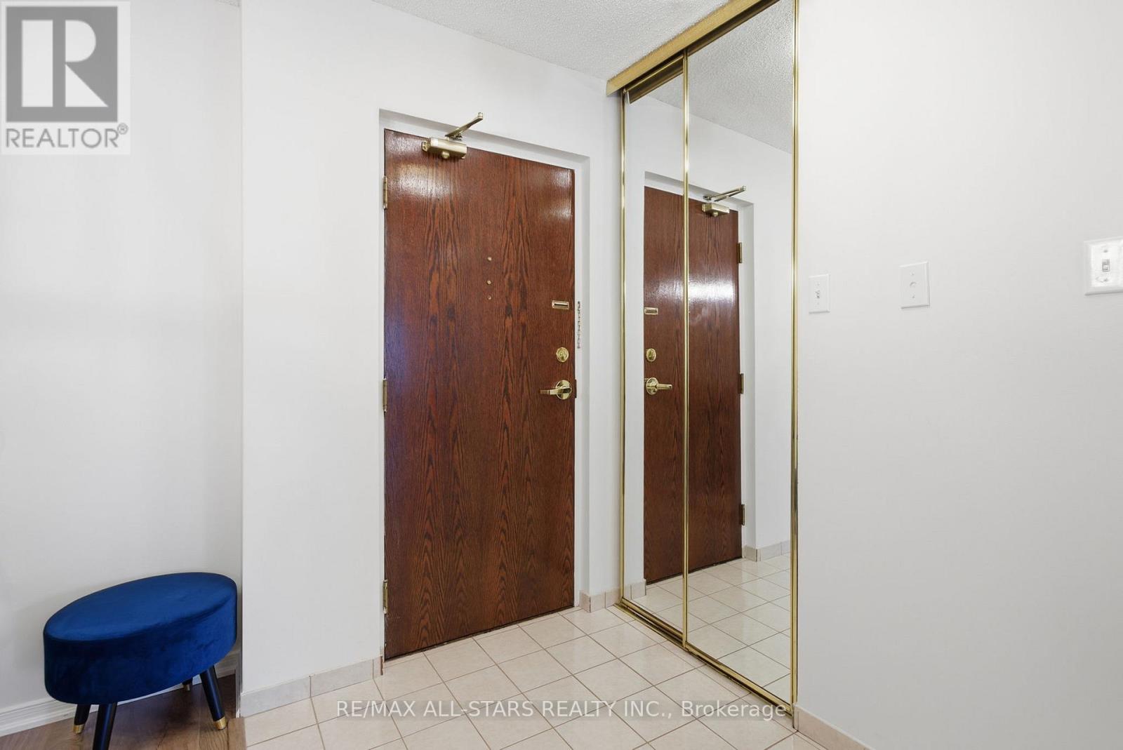 312 - 4 HERITAGE WAY — photo 10