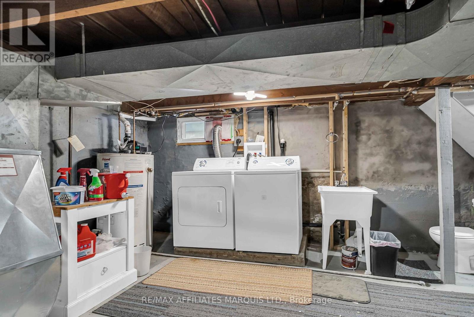 Basement Laundry