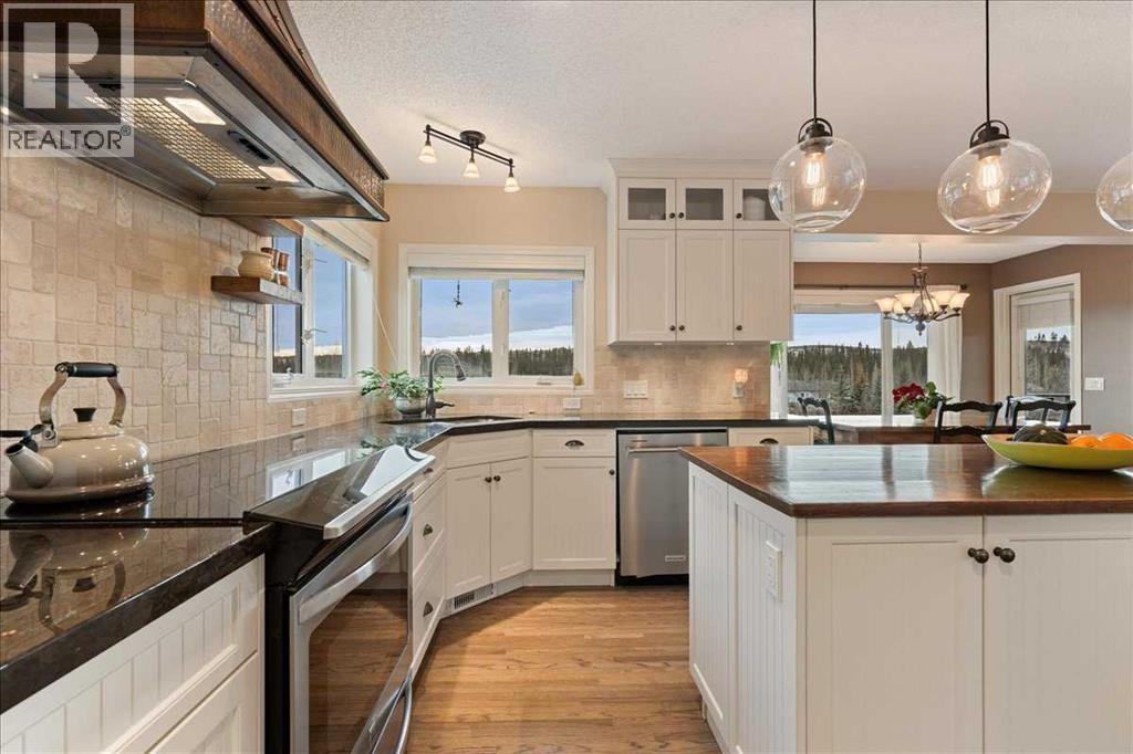 128 West Terrace Crescent, Cochrane