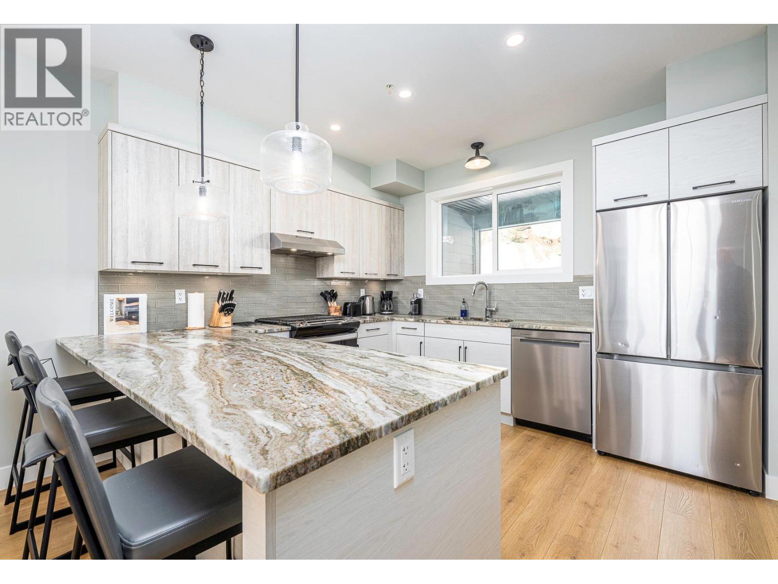 14 120 Grizzly Ridge Trail, Big White