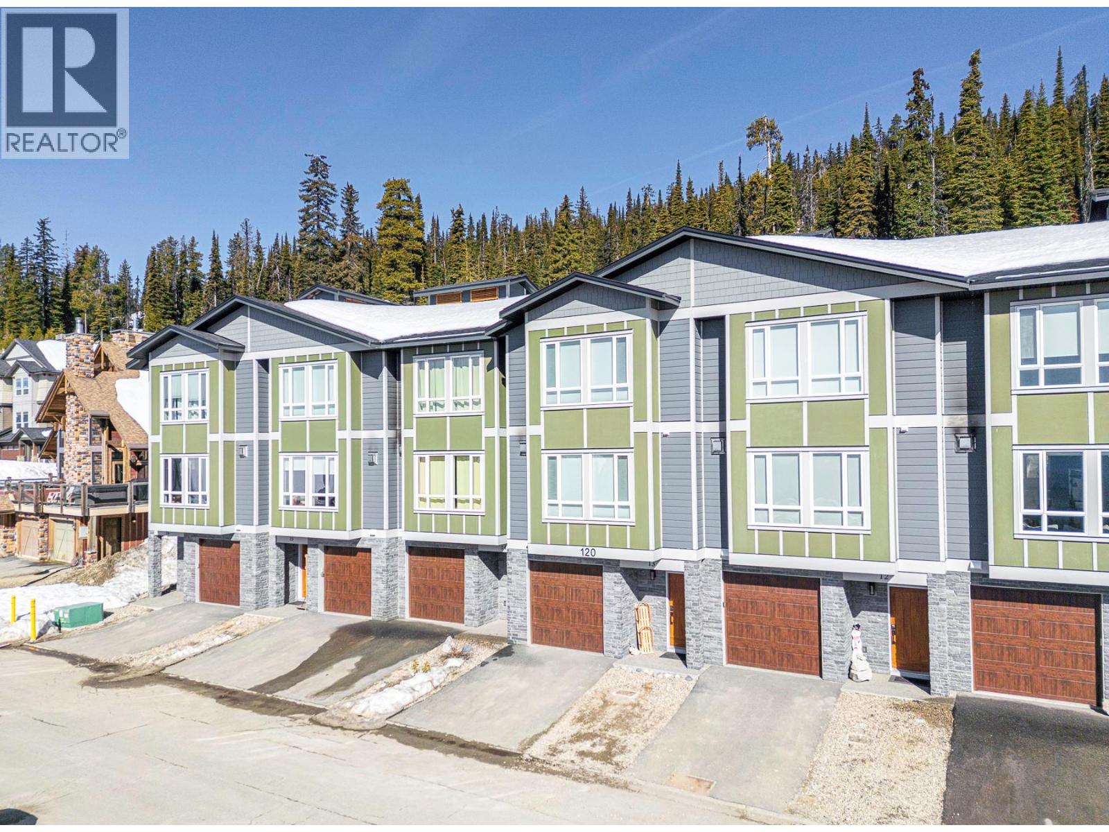 14 120 Grizzly Ridge Trail, Big White