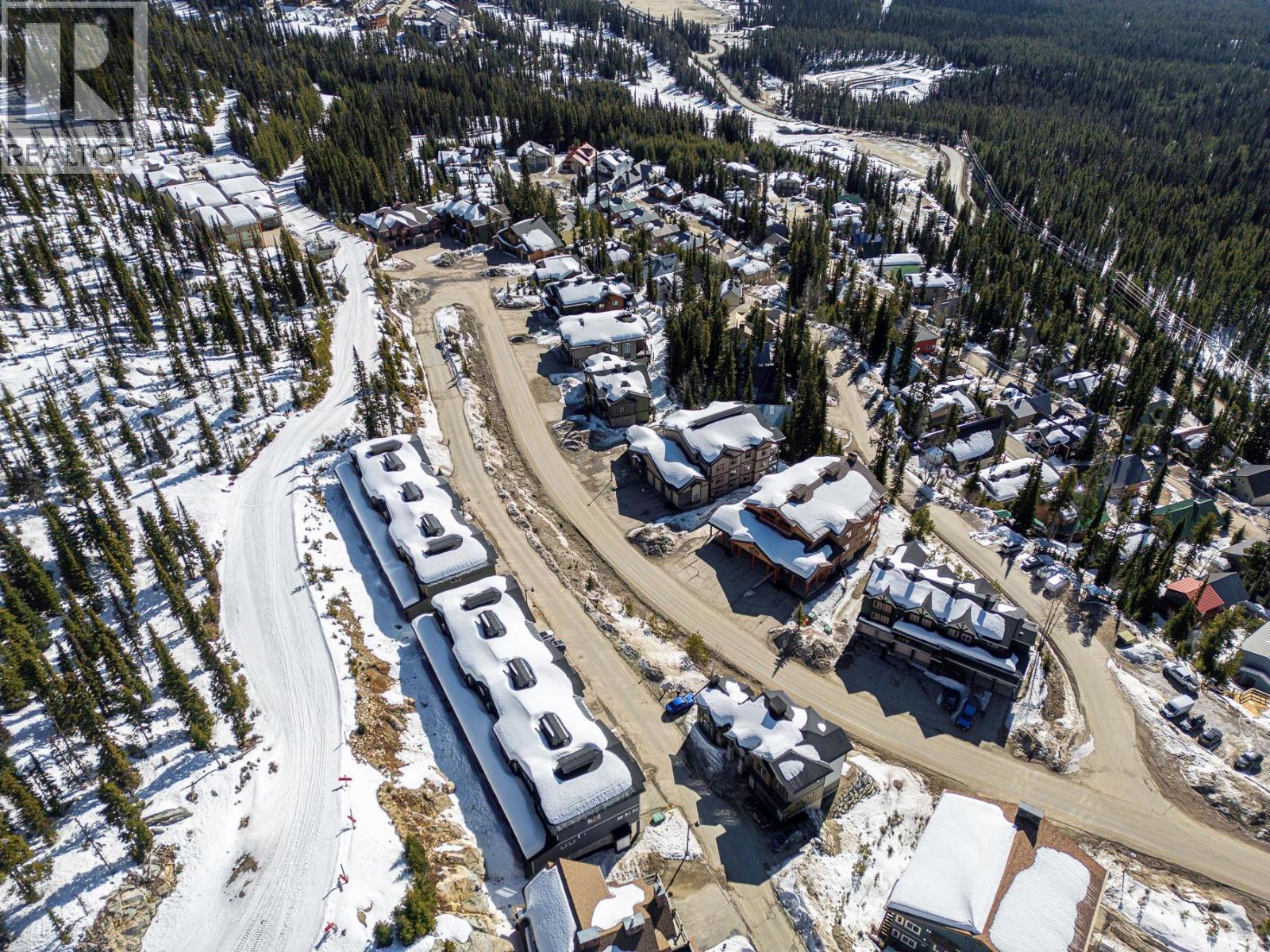 14 120 Grizzly Ridge Trail, Big White