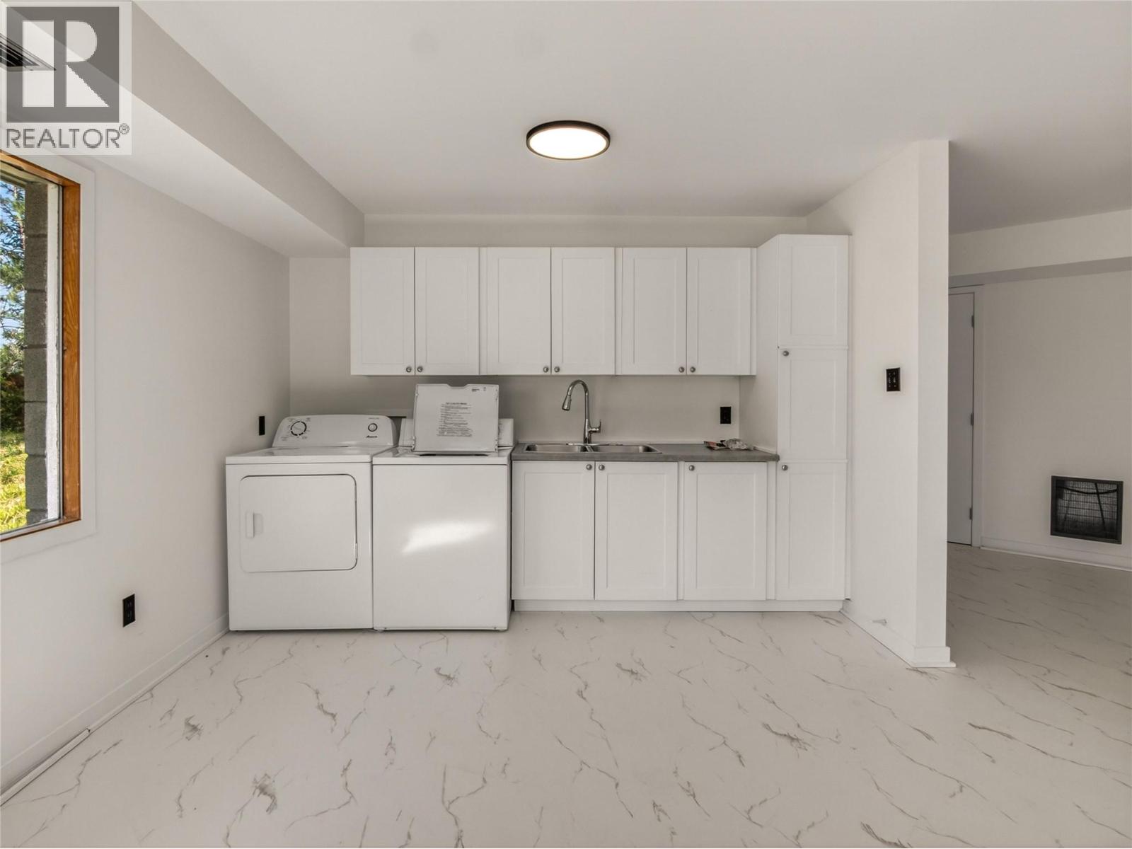 2110 Naramata Road, Naramata