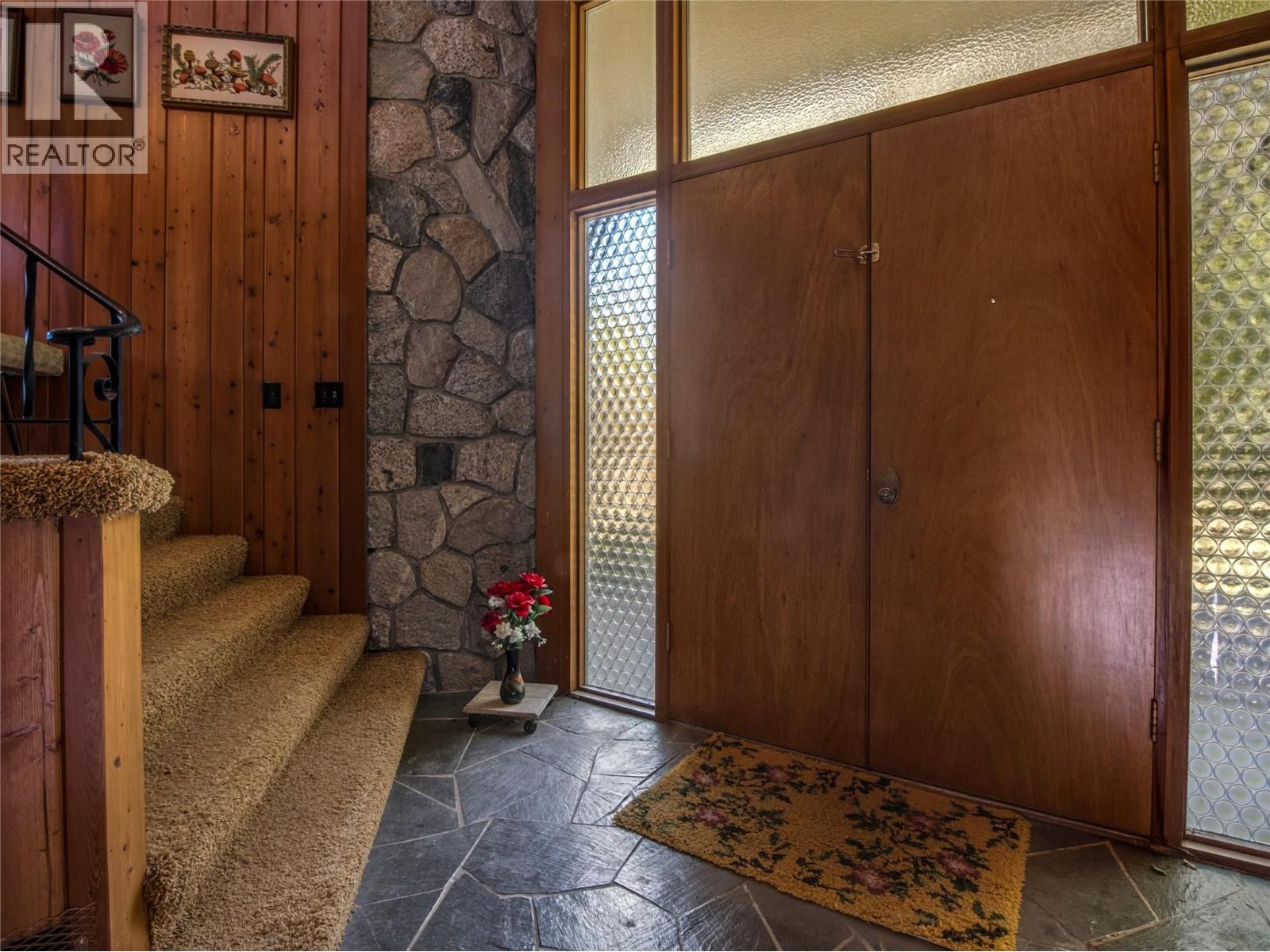 2110 Naramata Road, Naramata