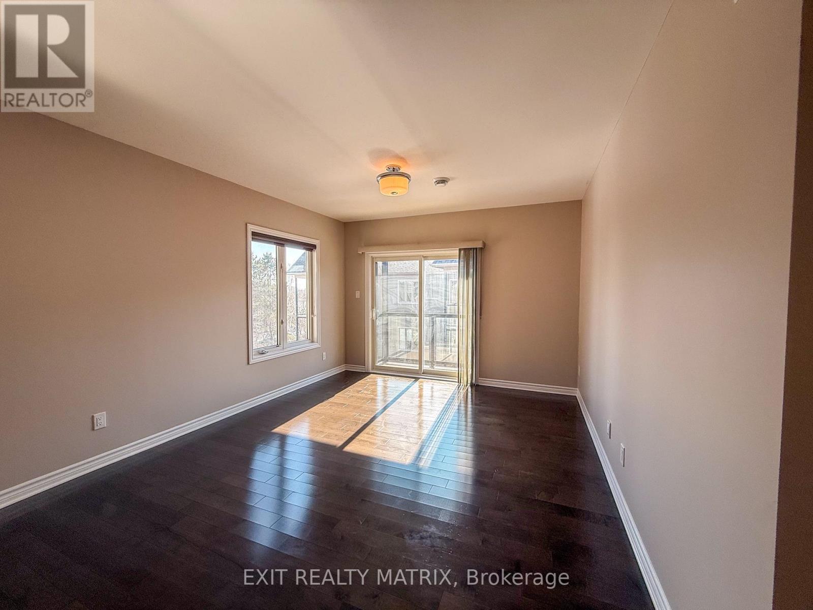 305 - 300 SOLSTICE CRESCENT — photo 11