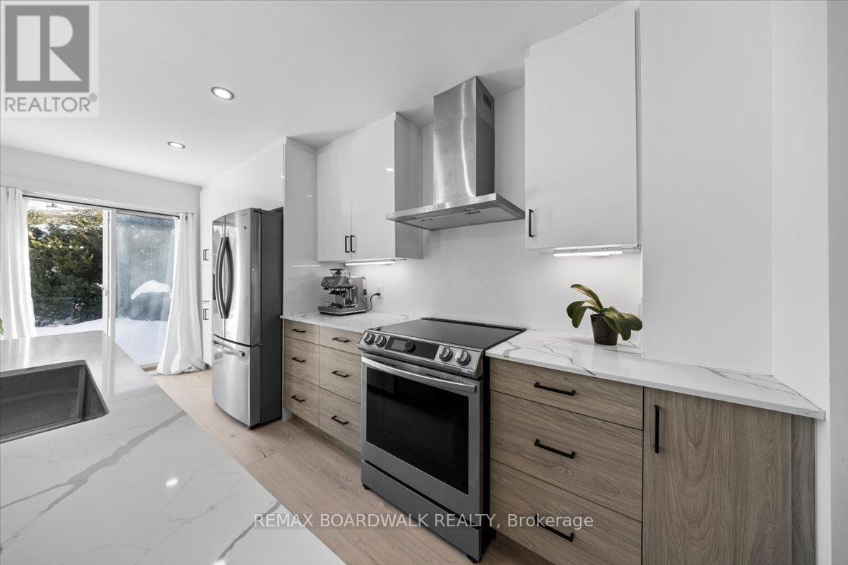 1535 KAMOURASKA CIRCLE — photo 13