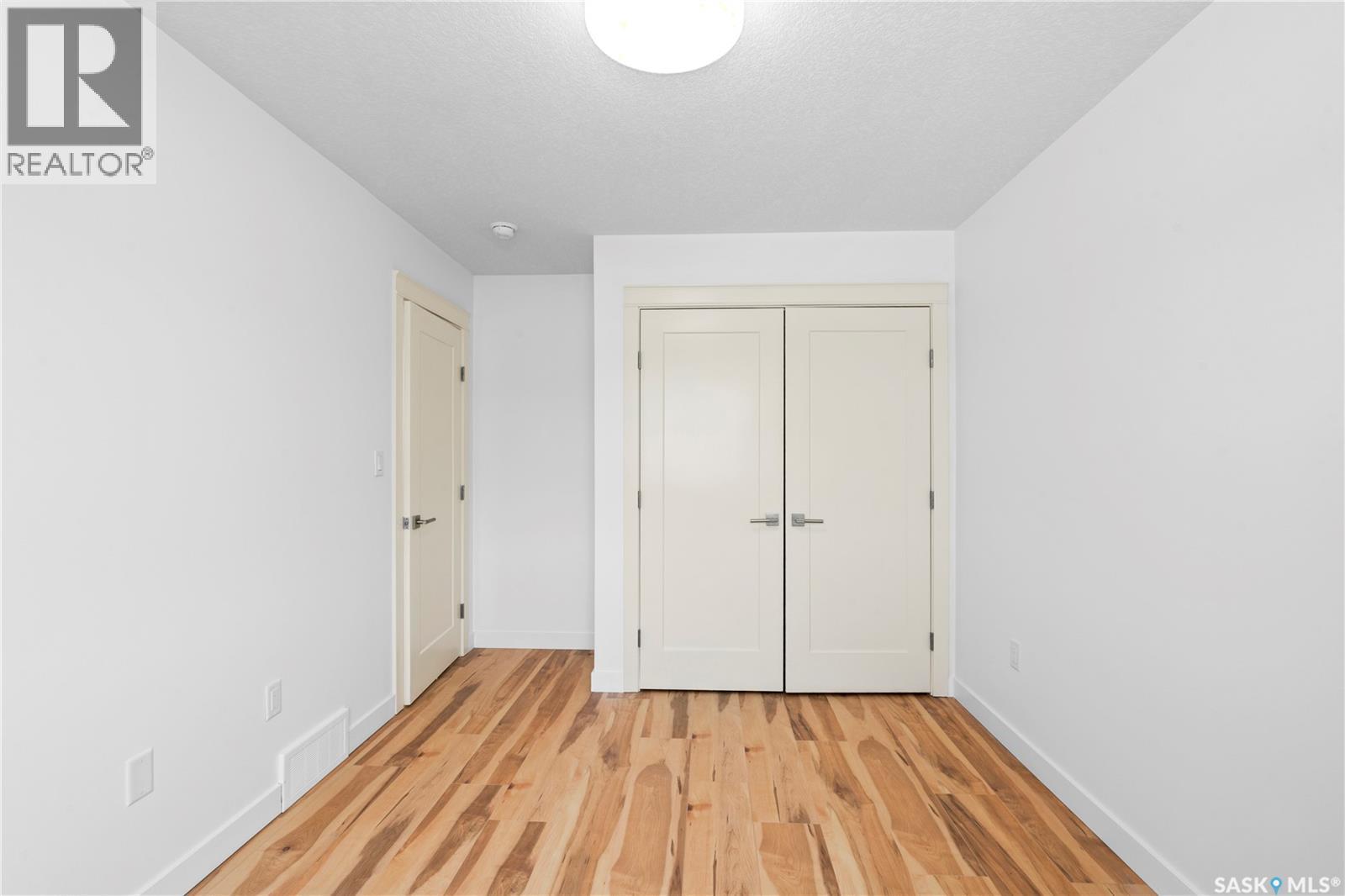 424 Empress STREET - 38