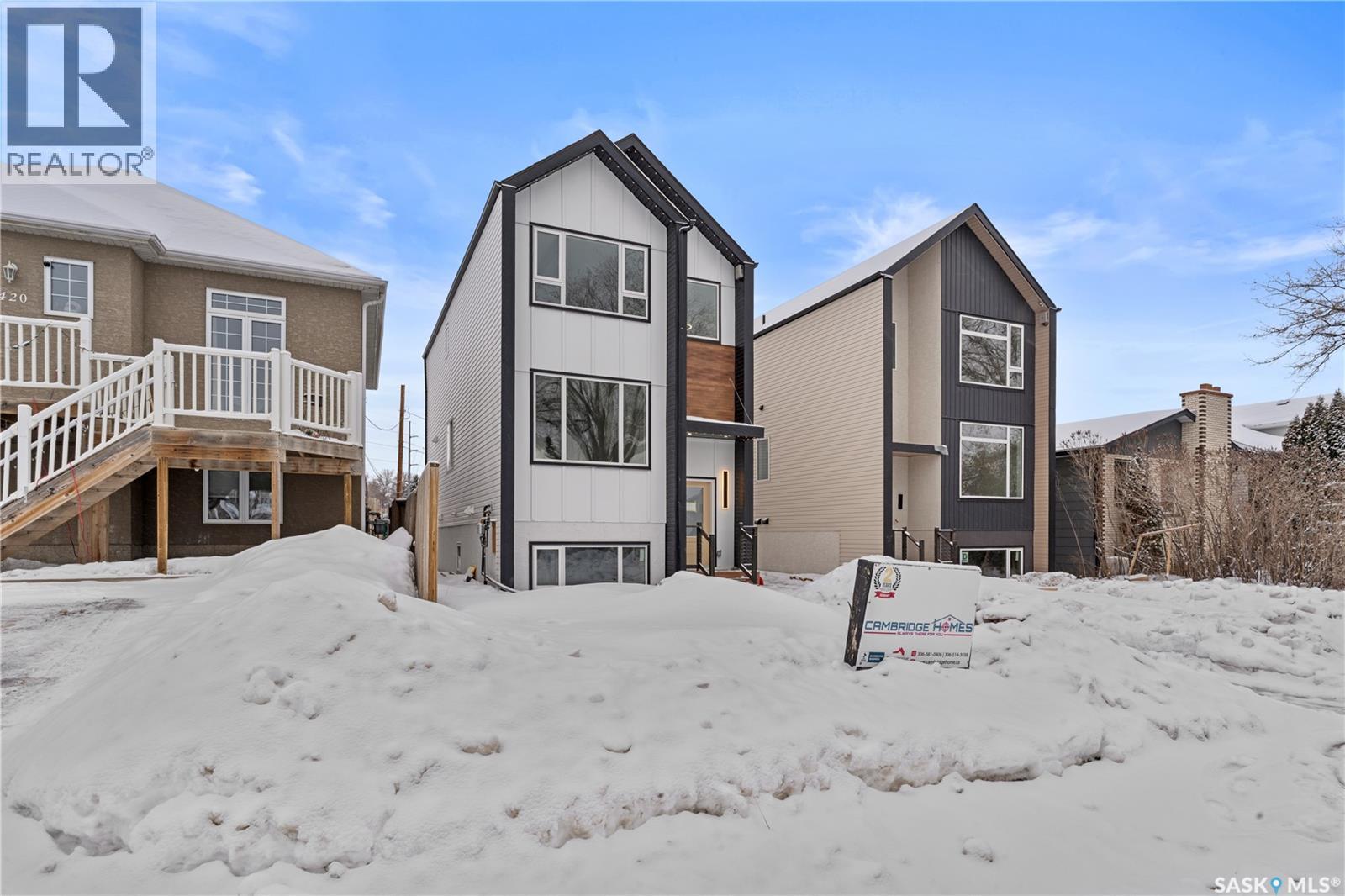 424 Empress STREET - 4